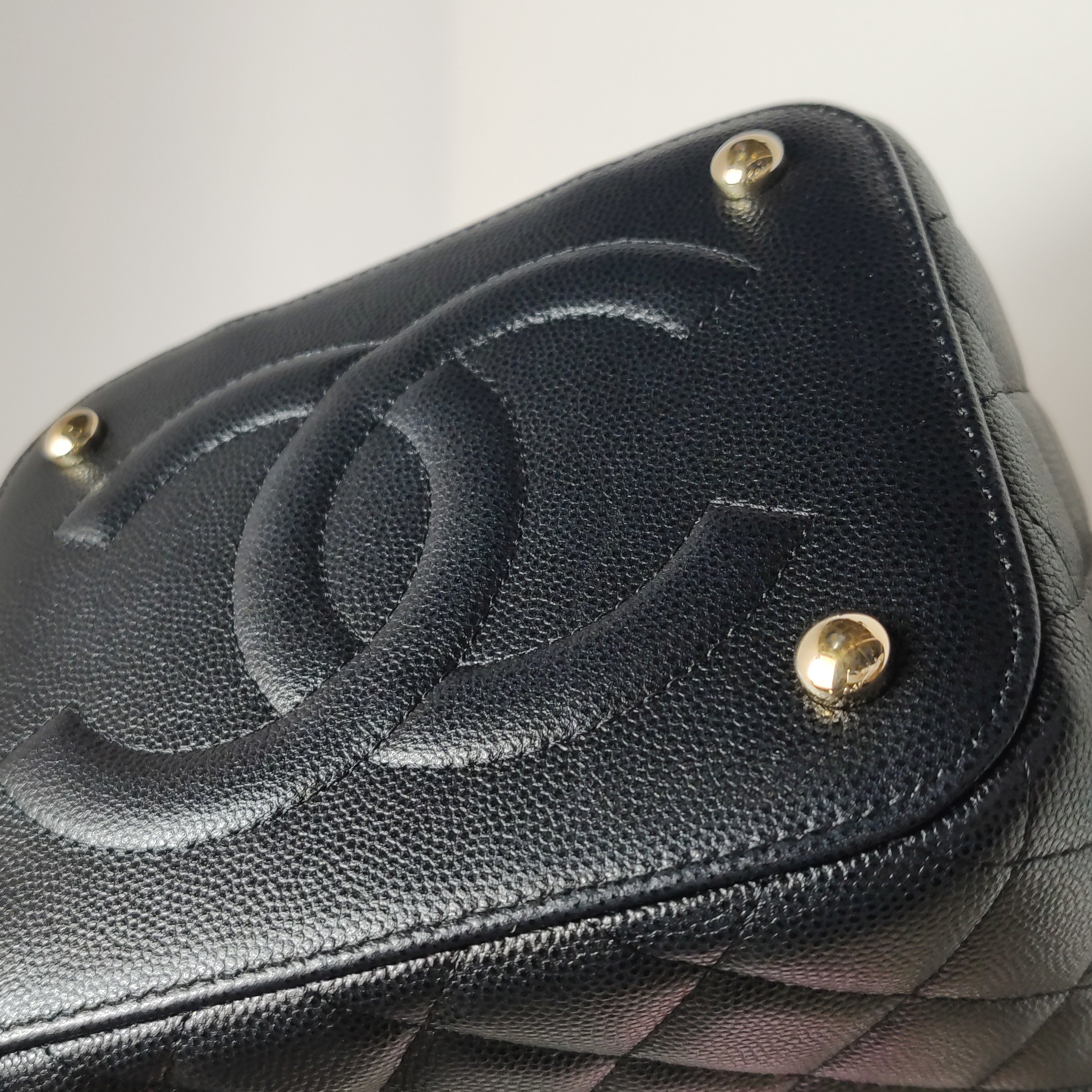 Chanel CC Top Handle Vanity Case with Chain Quilted Lambskin Small
