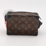 Louis Vuitton(LV) Solar Ray Soft Trunk Bag Monogram Canvas Mini — thumbnail 3