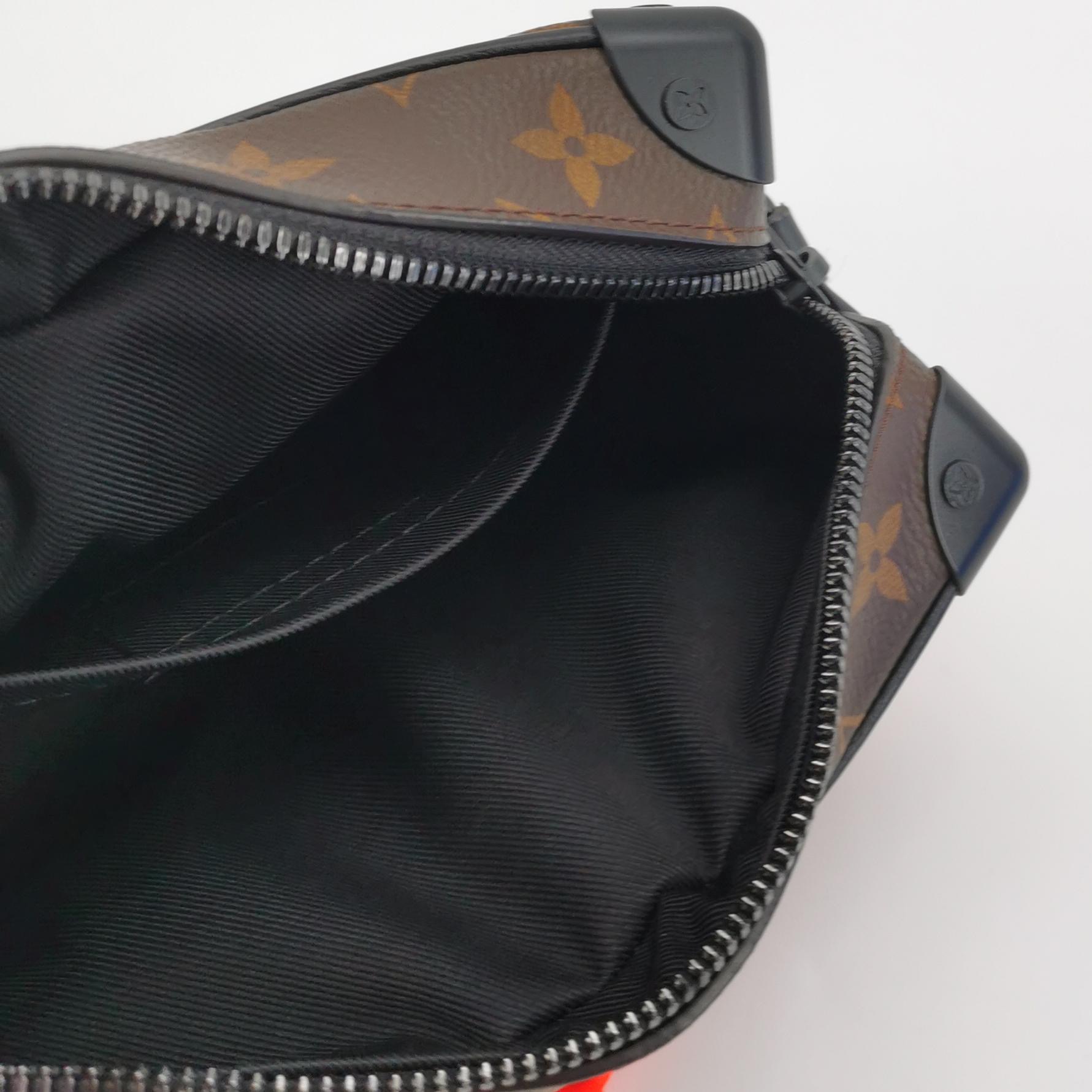 Louis Vuitton(LV) Solar Ray Soft Trunk Bag Monogram Canvas Mini — photo 7 of 15