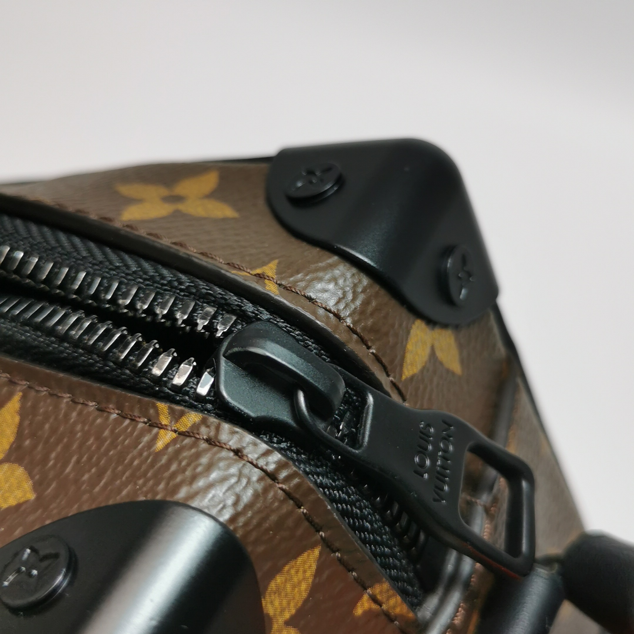Louis Vuitton(LV) Solar Ray Soft Trunk Bag Monogram Canvas Mini — photo 14 of 15