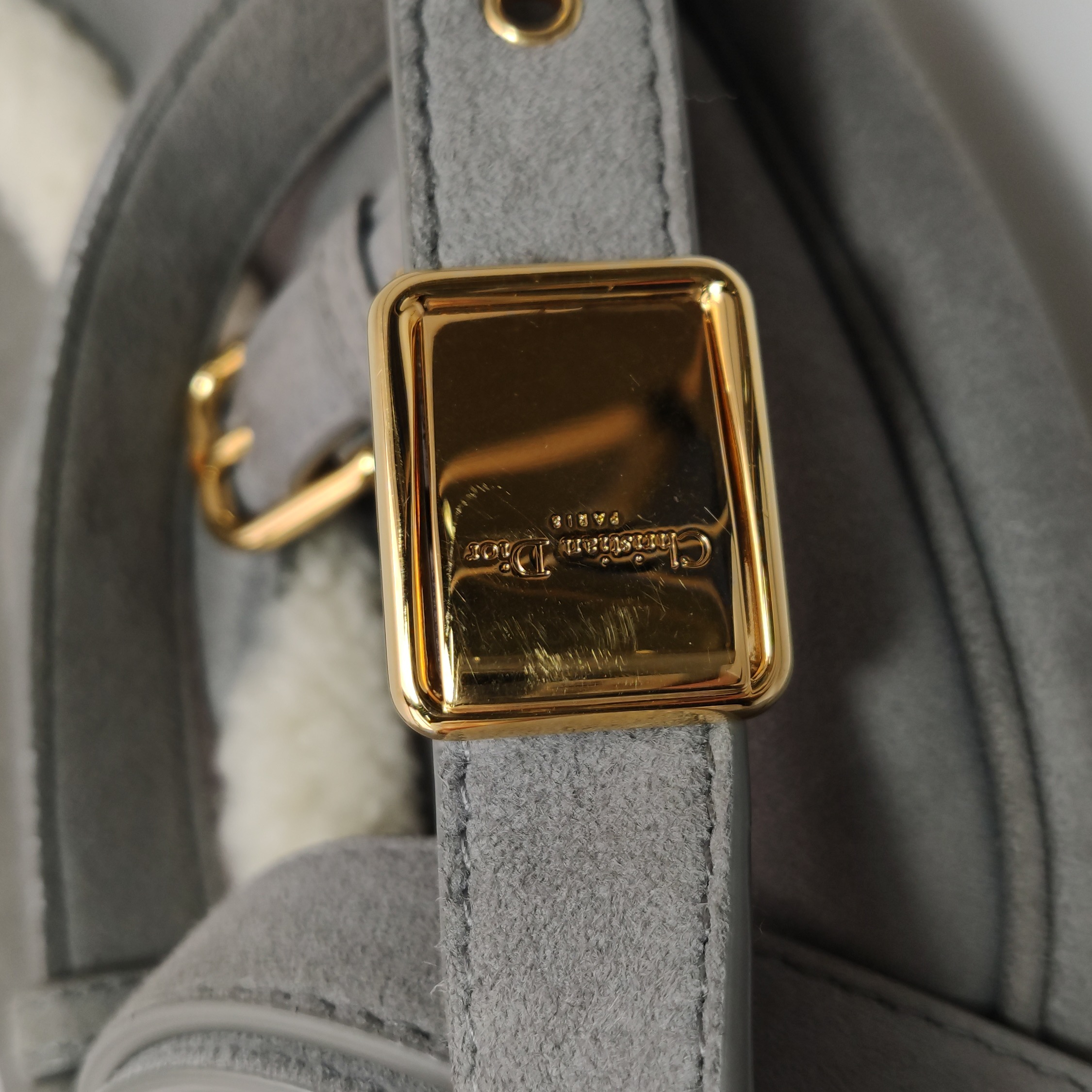 Christian Dior Bobby Flap Bag Shearling and Suede Medium — photo 10 of 15