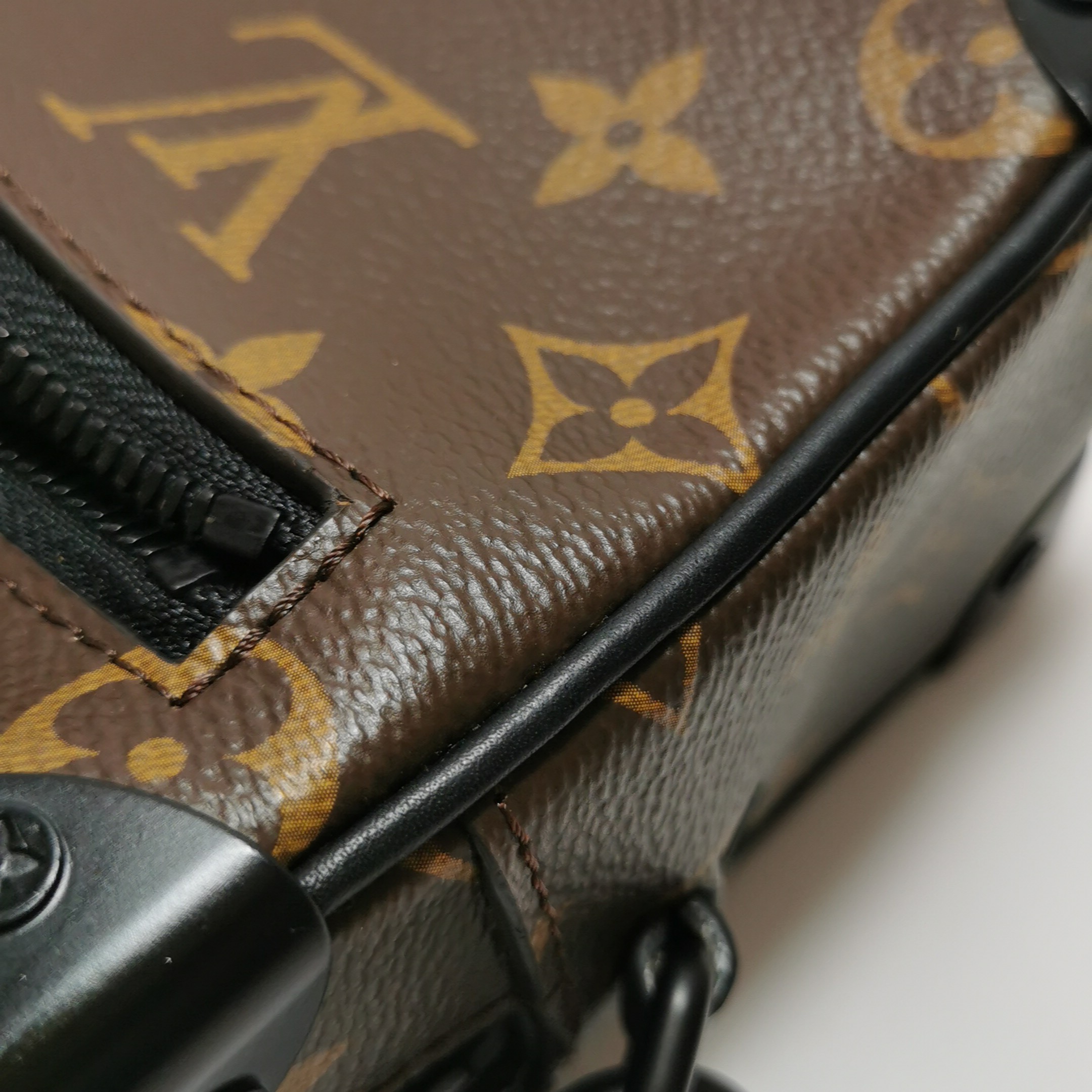 Louis Vuitton(LV) Solar Ray Soft Trunk Bag Monogram Canvas Mini — photo 11 of 15