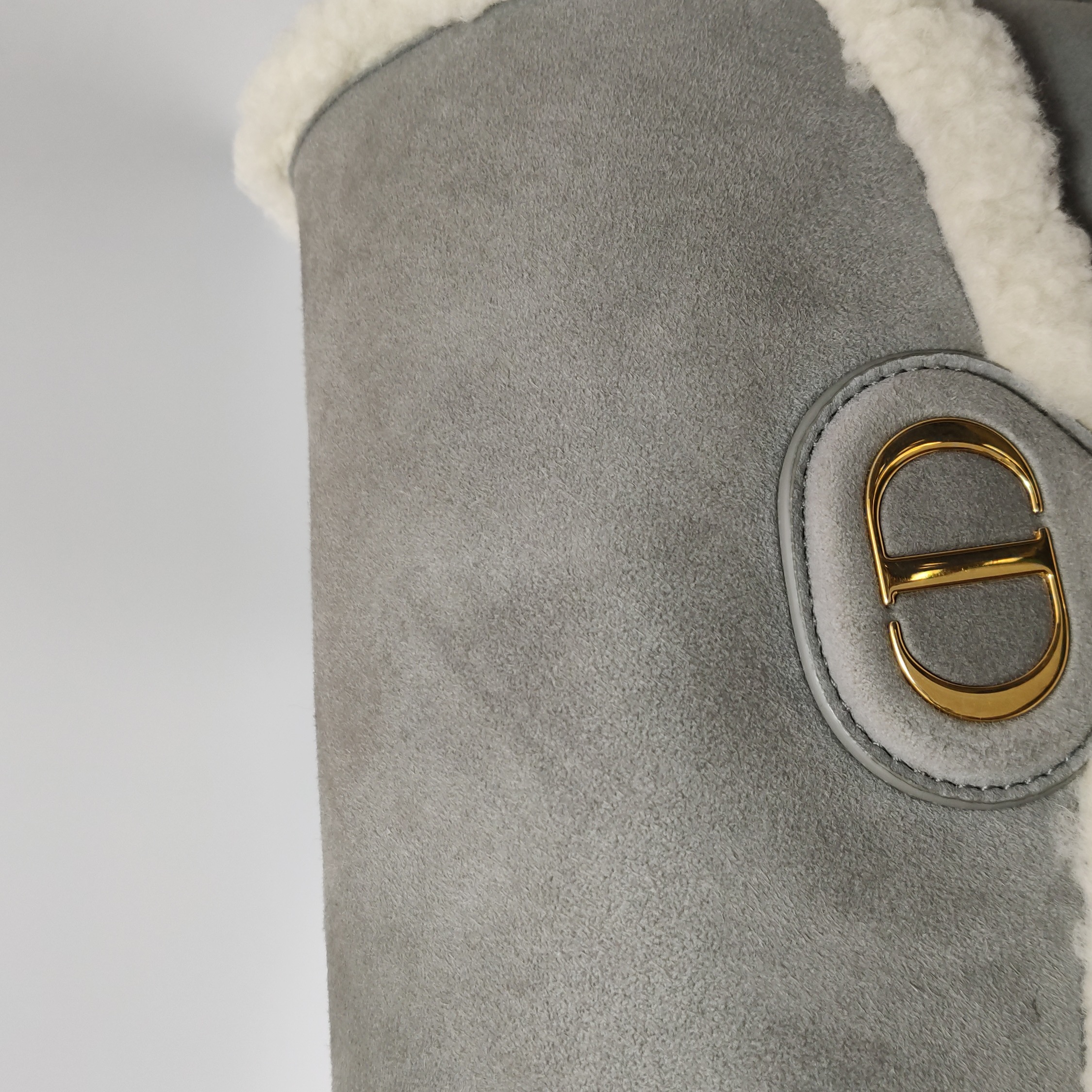 Christian Dior Bobby Flap Bag Shearling and Suede Medium — photo 12 of 15