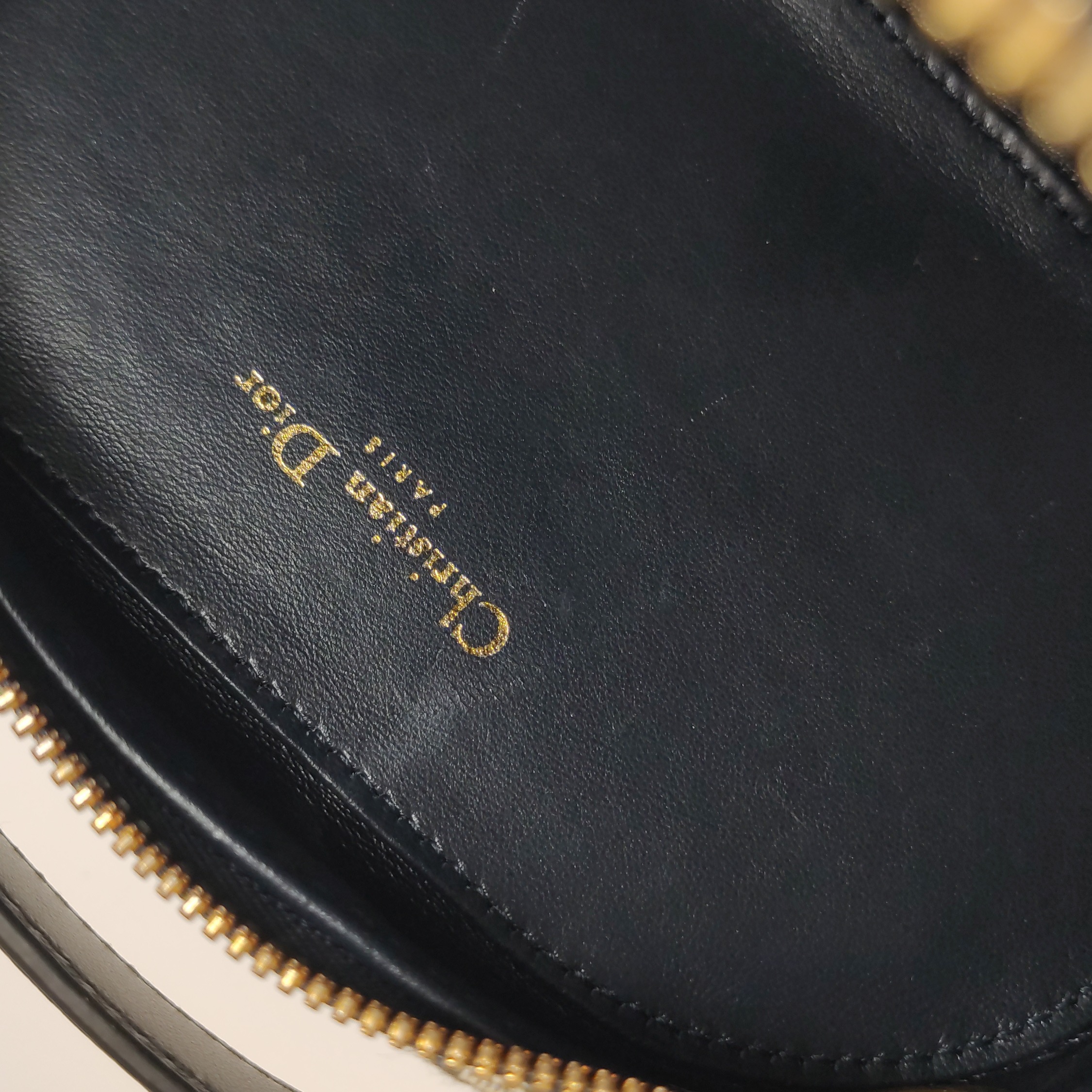 Christian Dior CD Signature Vanity Case Oblique Canvas Small — photo 9 of 15