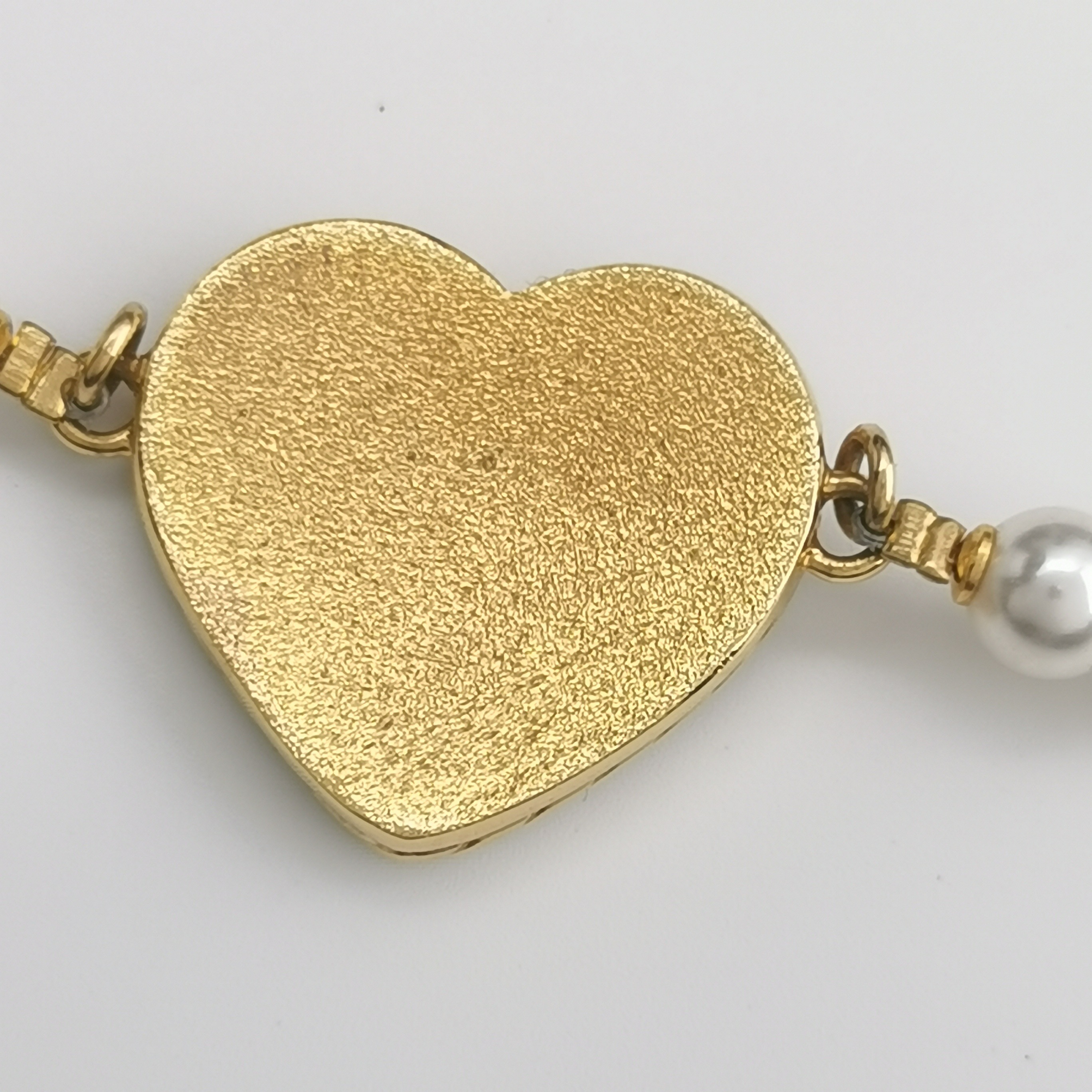 Chanel CC Logo Heart Necklace Metal — photo 8 of 9