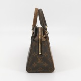 Louis Vuitton(LV) OnTheGo Tote Reverse Monogram Giant East West — thumbnail 3