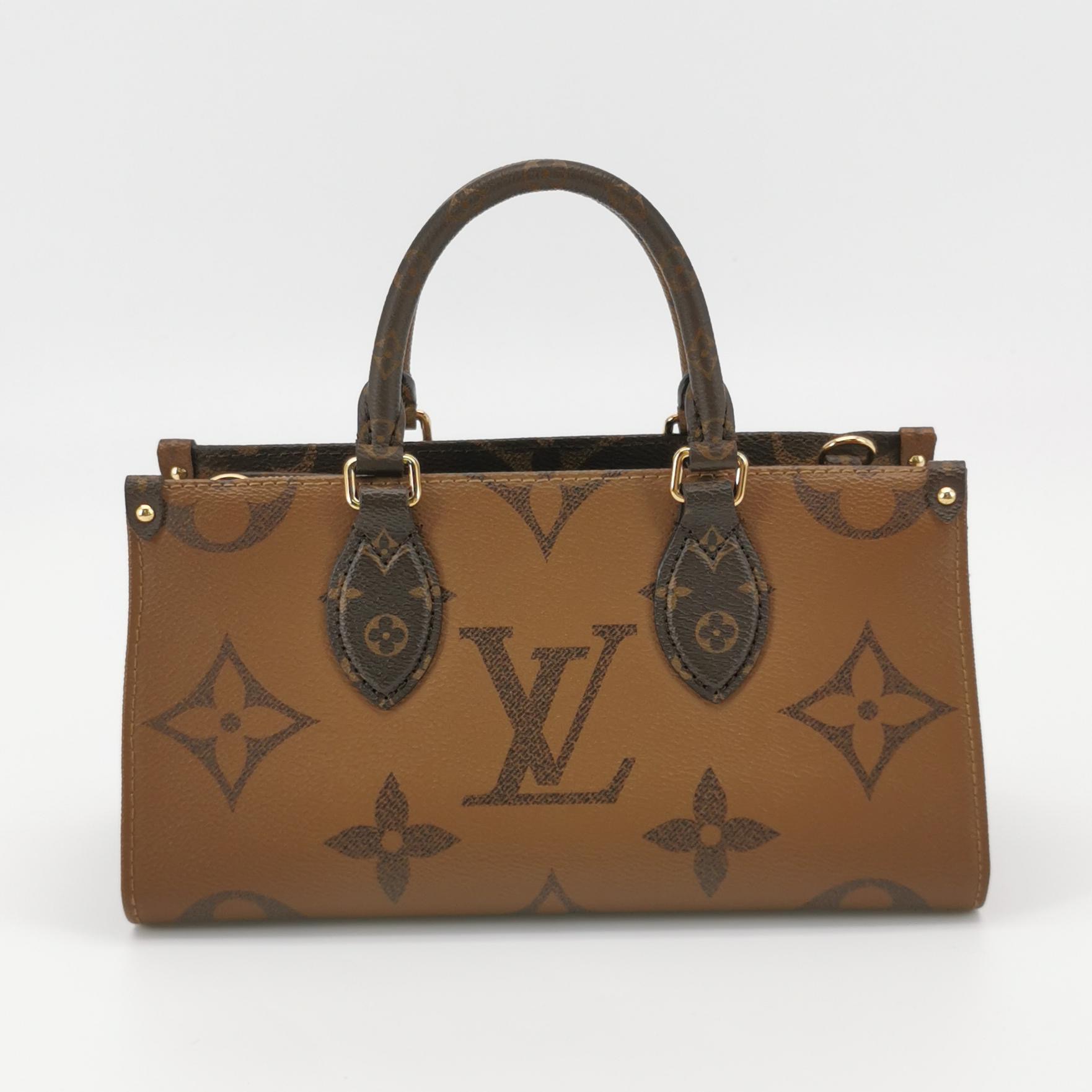 Louis Vuitton(LV) OnTheGo Tote Reverse Monogram Giant East West