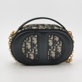 Christian Dior CD Signature Vanity Case Oblique Canvas Small — thumbnail 3