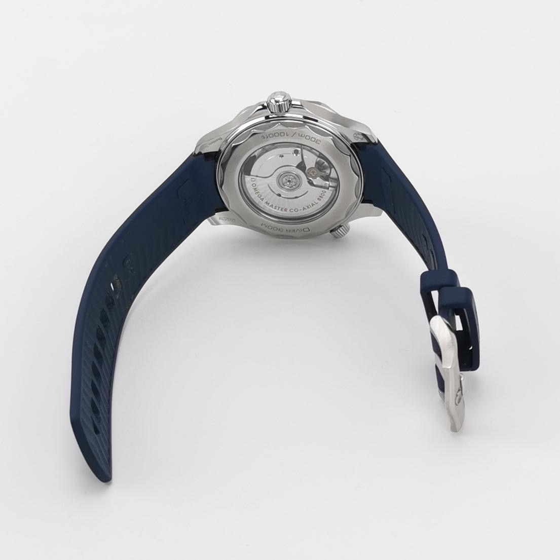 Omega Seamaster Professional Diver 300M Co-Axial Master Chronometer Automatic Watch Stainless Steel and Rubber with Ceramic 42 — photo 4 of 10