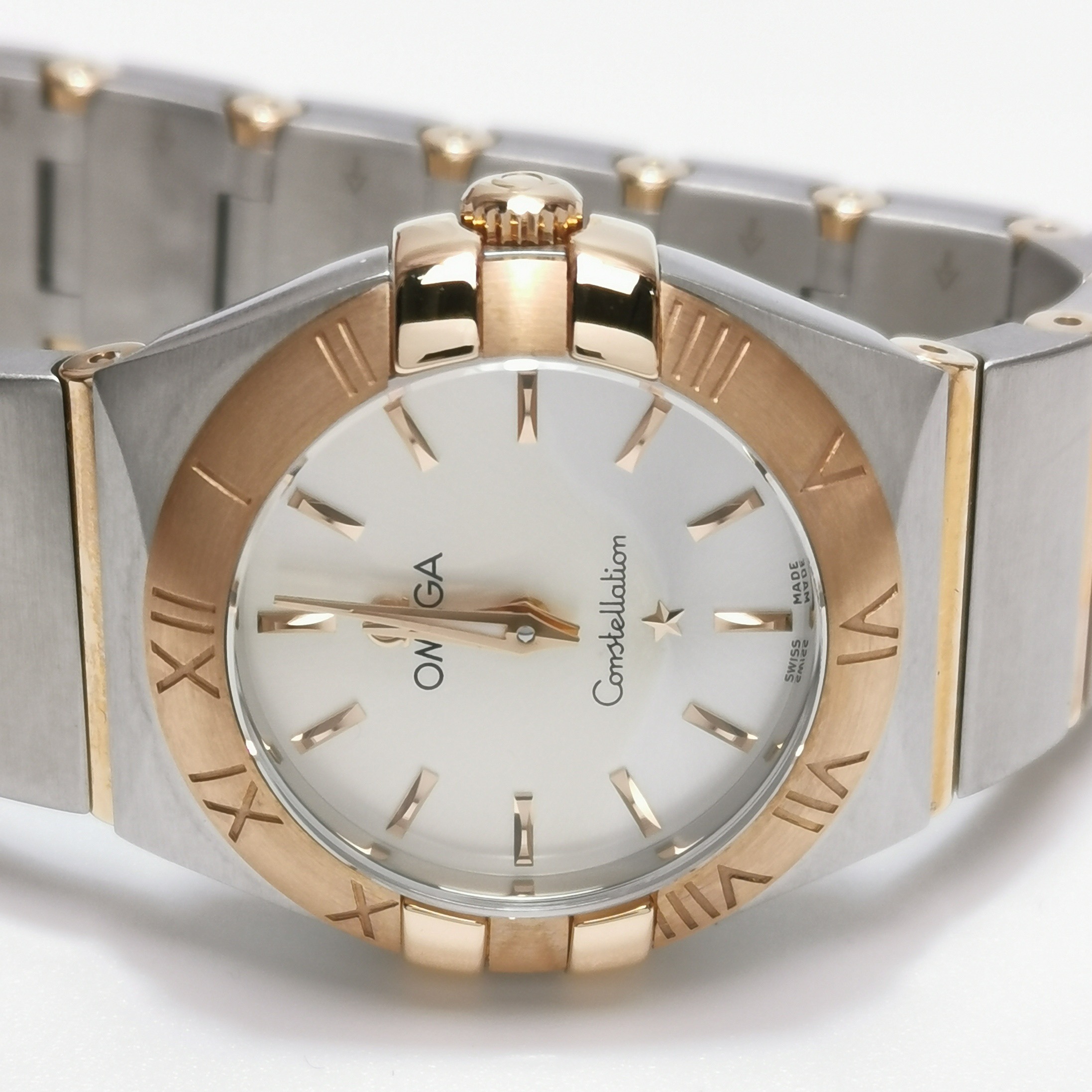 Omega Constellation Quartz Watch Stainless Steel and Rose Gold with Mother of Pearl 24 — photo 6 of 9