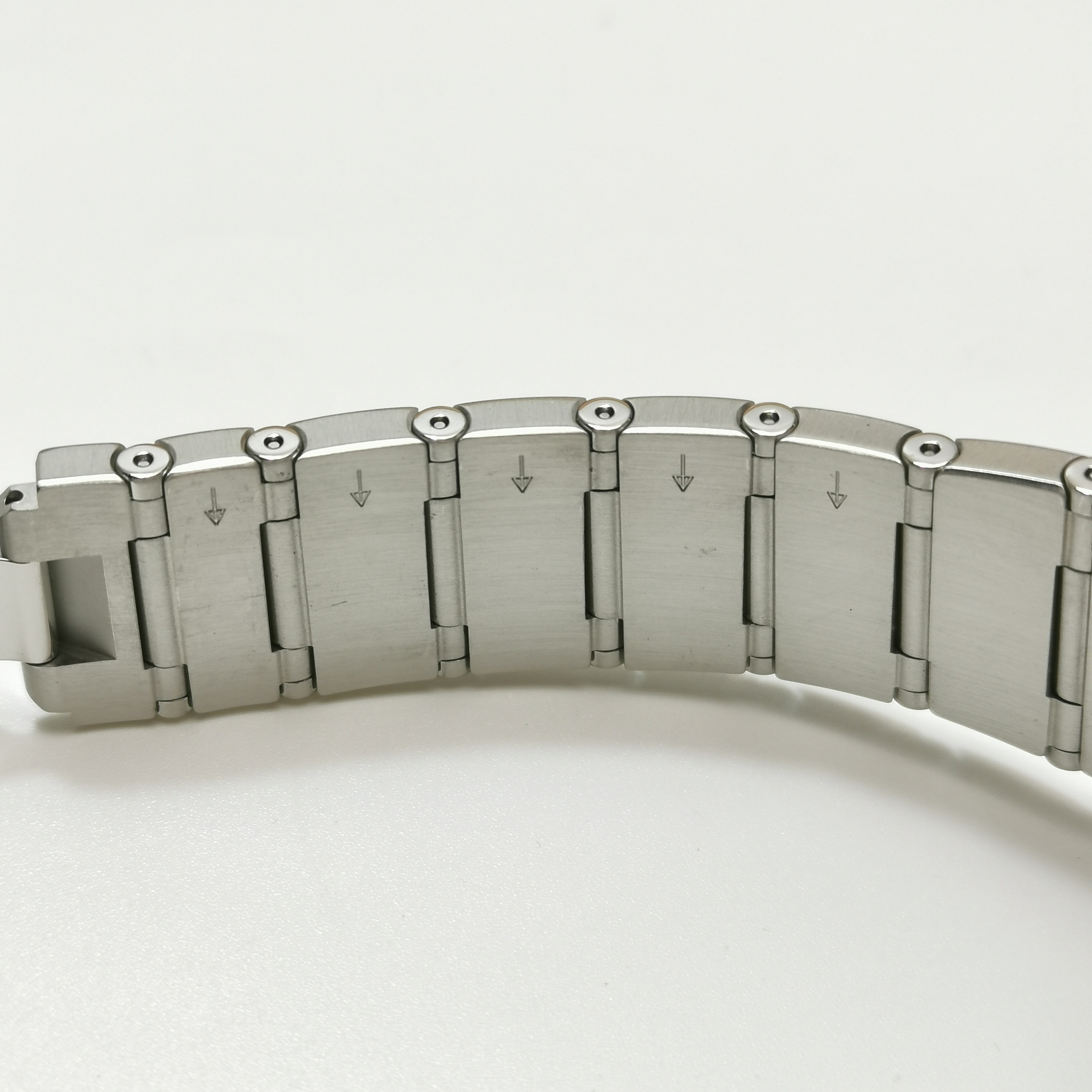 Omega Constellation Co-Axial Chronometer Automatic Watch Stainless Steel 38 — photo 8 of 10