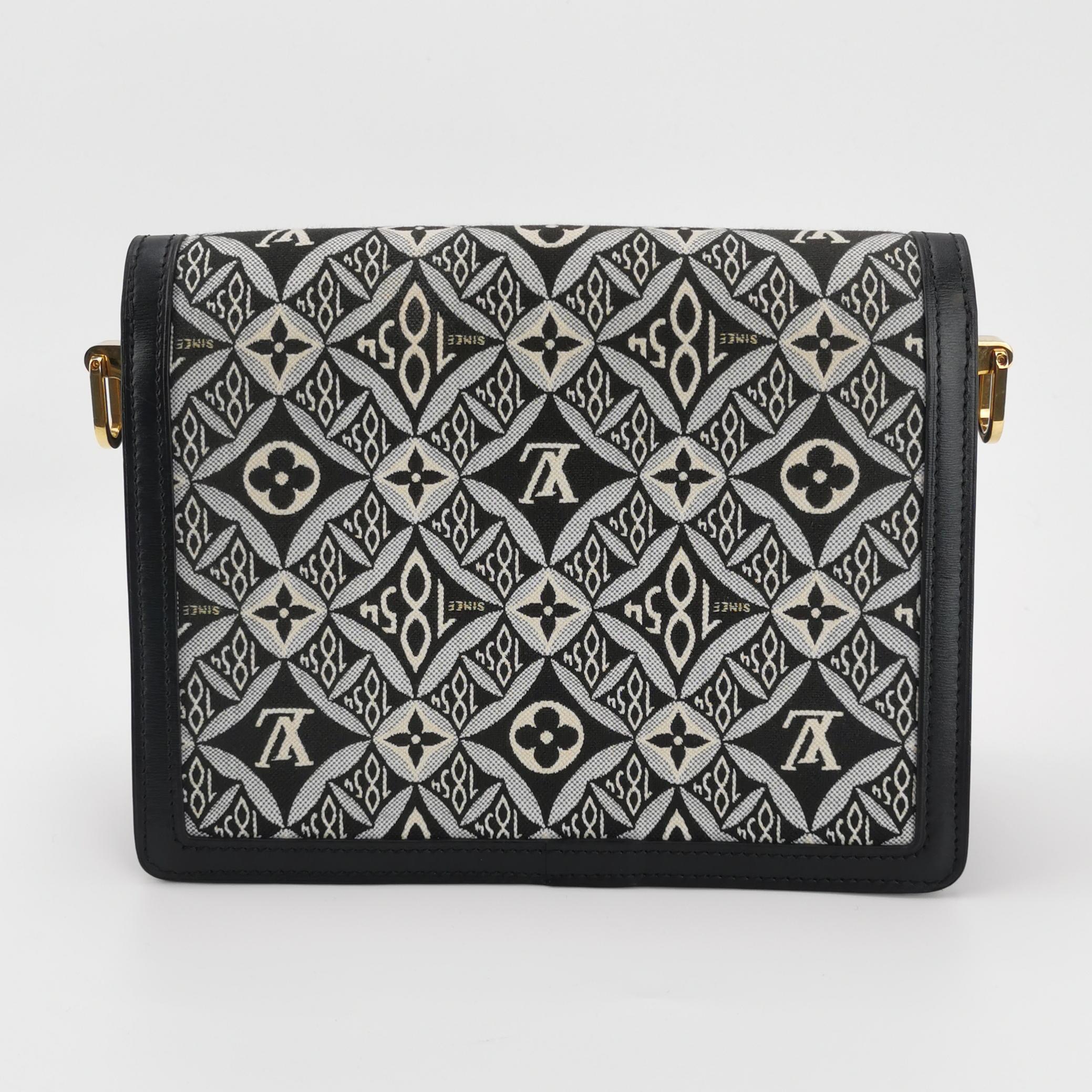 Louis Vuitton(LV) Dauphine Chain Wallet Limited Edition Since 1854 Monogram Jacquard — photo 5 of 12