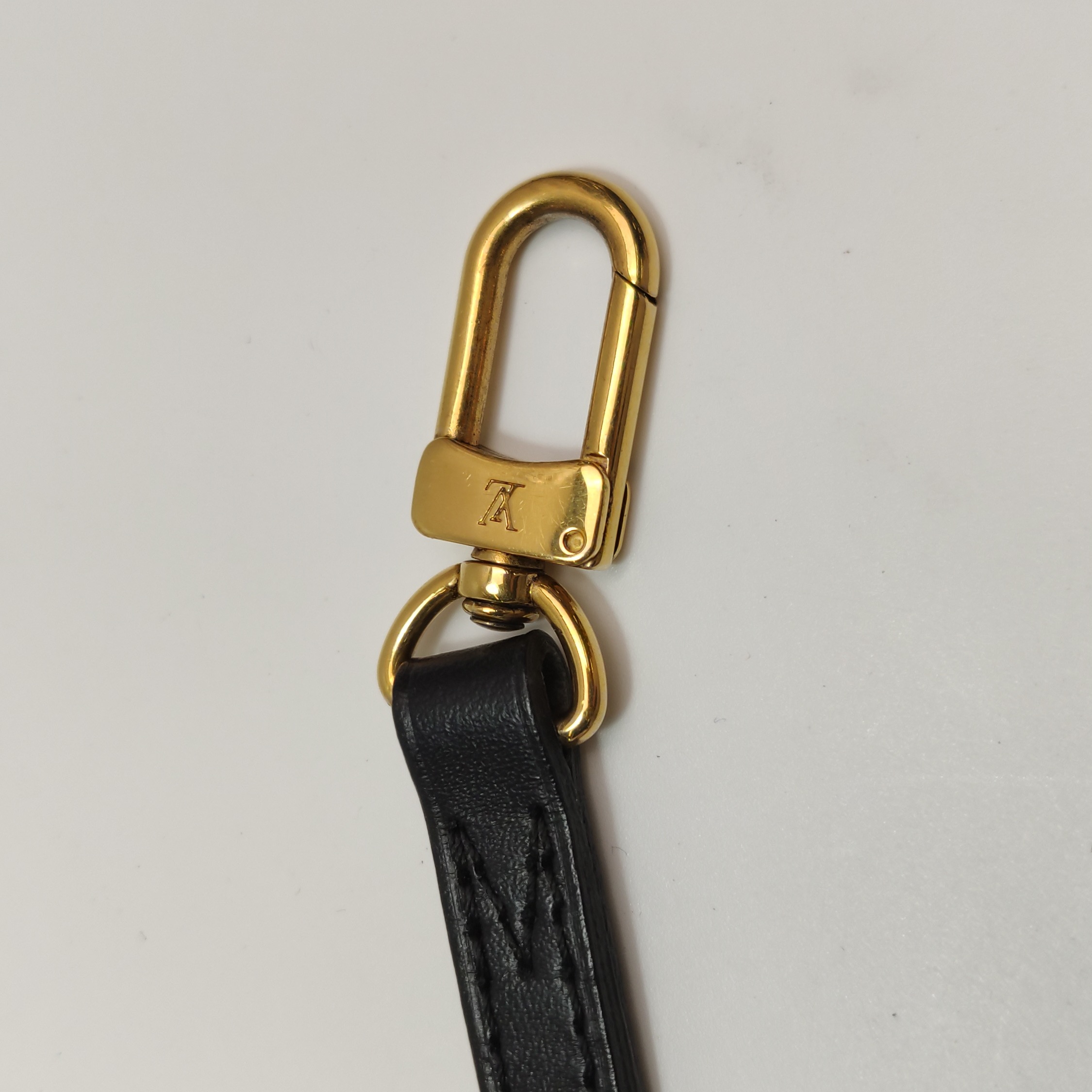 Louis Vuitton(LV) Petite Malle Handbag Epi Leather — photo 18 of 23