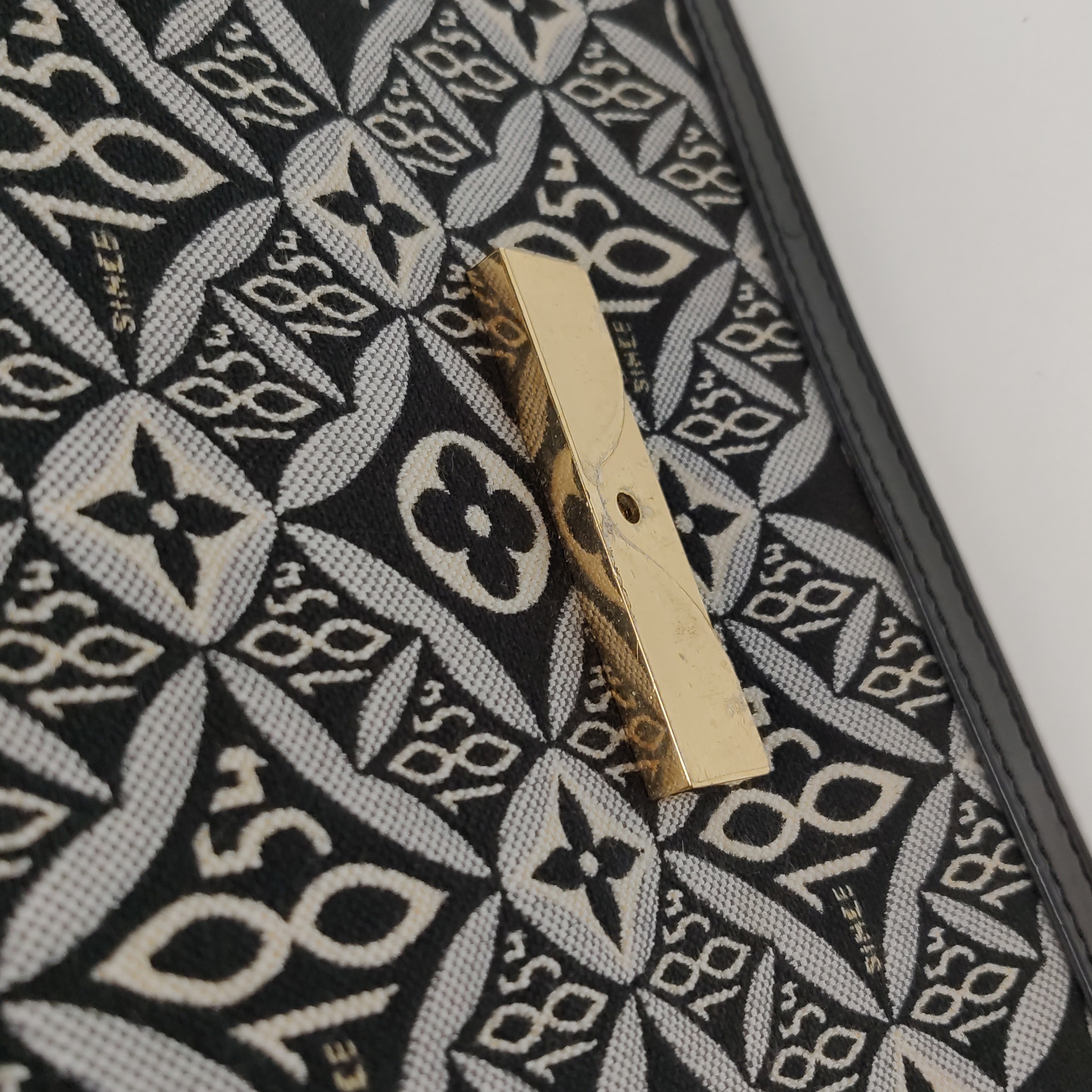 Louis Vuitton(LV) Dauphine Chain Wallet Limited Edition Since 1854 Monogram Jacquard — photo 9 of 12