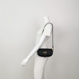 Christian Dior Bobby Flap Bag Leather East West — thumbnail 2