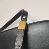 Christian Dior Bobby Flap Bag Leather East West — thumbnail 16