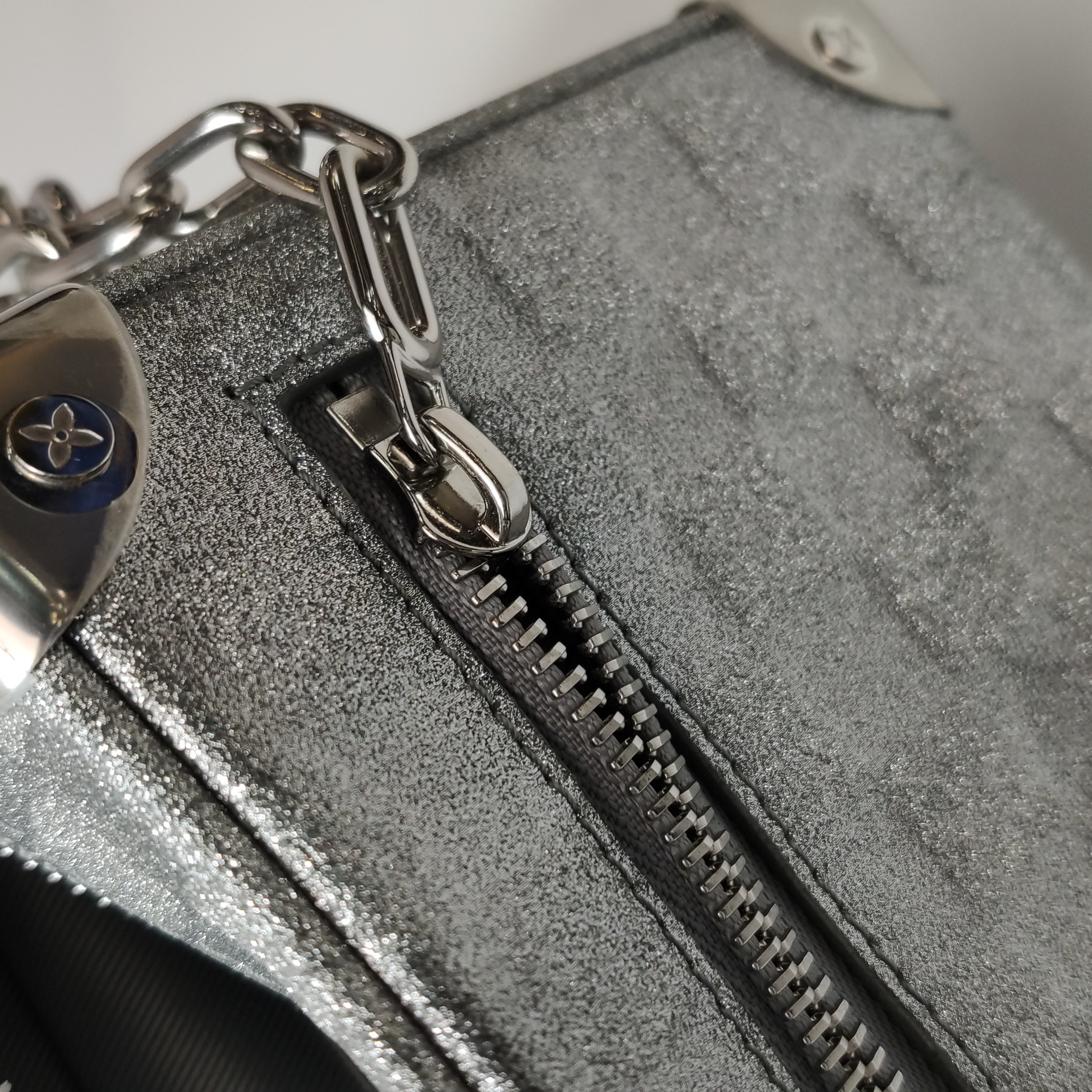 Louis Vuitton(LV) Soft Trunk Bag Damier Glitter Leather Mini — photo 11 of 13
