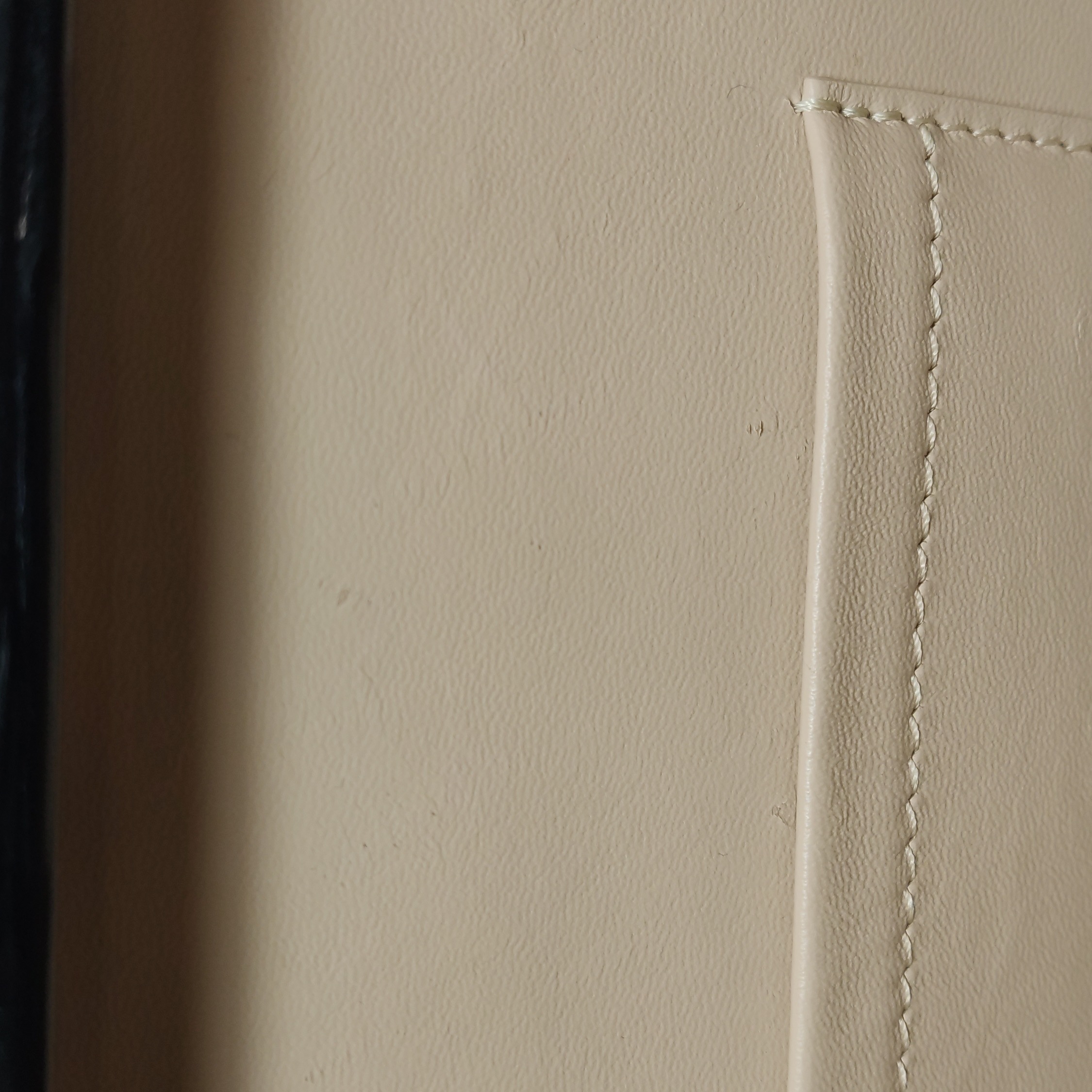 Louis Vuitton(LV) Petite Malle Handbag Epi Leather — photo 10 of 20