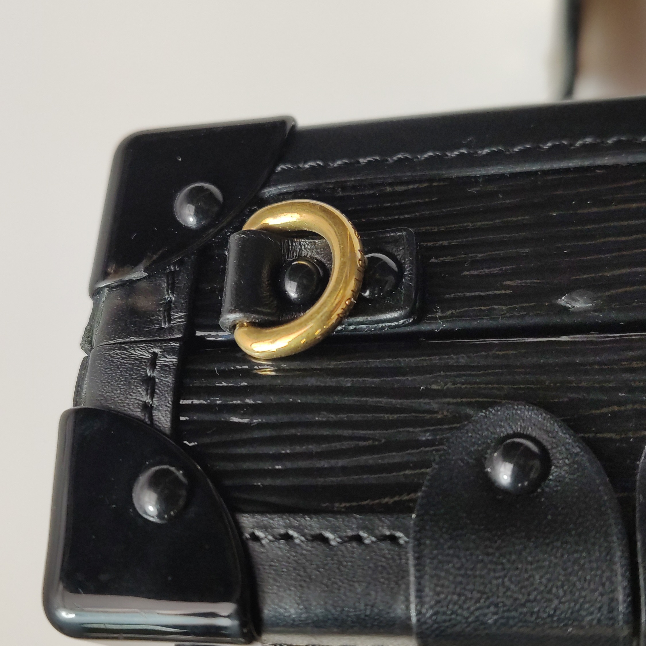 Louis Vuitton(LV) Petite Malle Handbag Epi Leather — photo 17 of 20