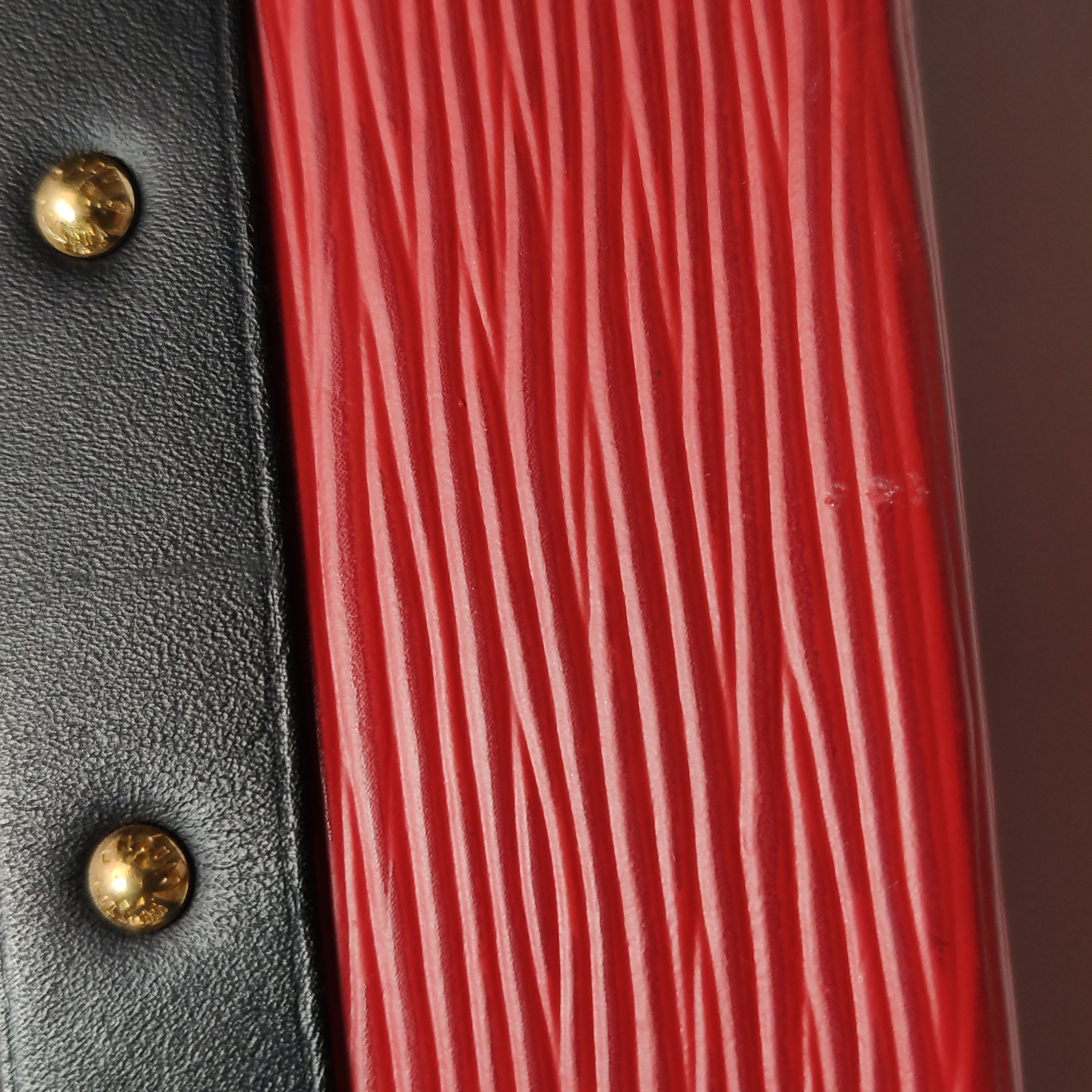 Louis Vuitton(LV) Petite Malle Handbag Epi Leather — photo 20 of 20