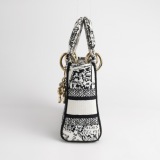 Christian Dior Lady D-Lite Bag Embroidered Canvas Mini — thumbnail 4
