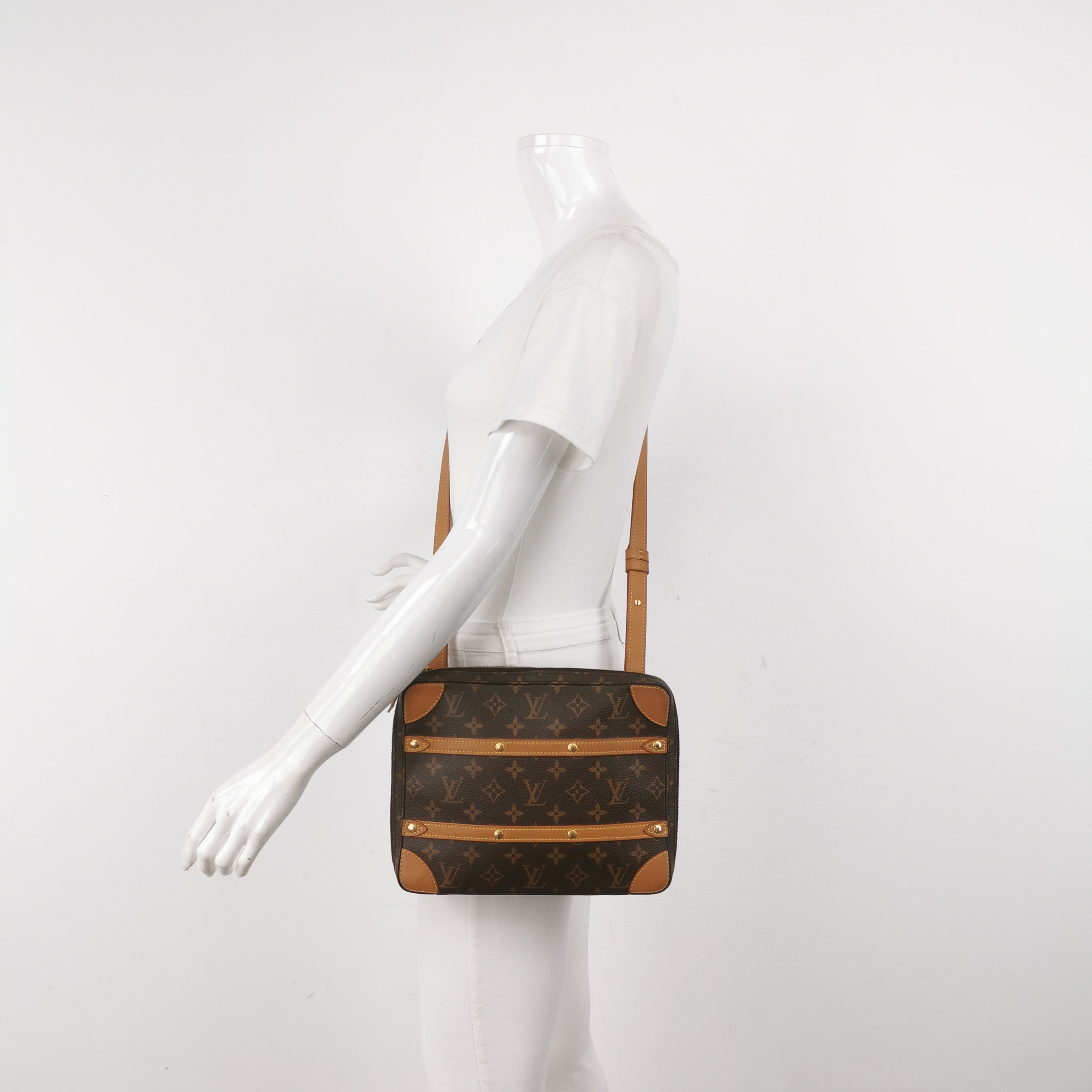 Louis Vuitton(LV) Soft Trunk Pouch Monogram Canvas — alternate view