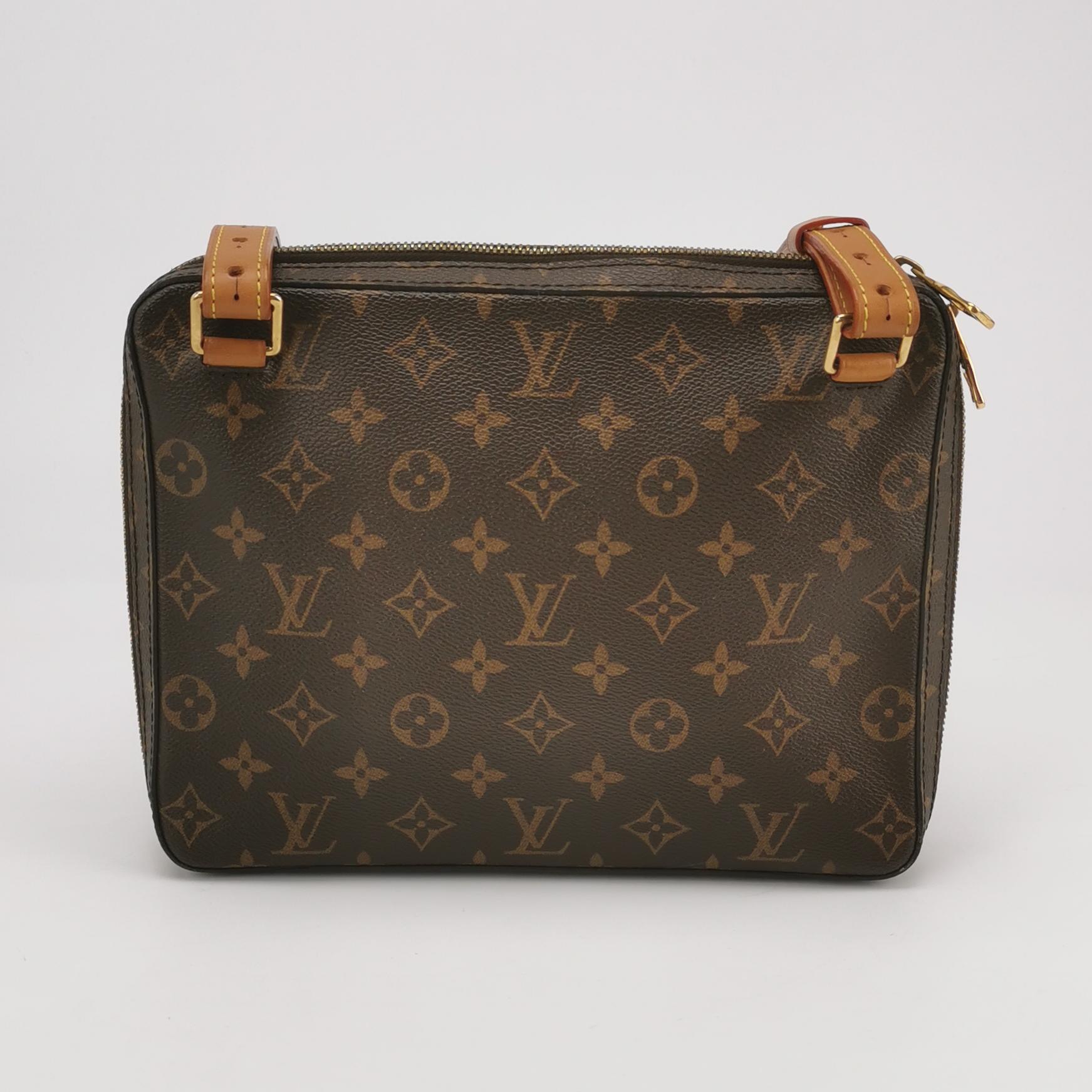 Louis Vuitton(LV) Soft Trunk Pouch Monogram Canvas — photo 3 of 16