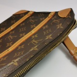 Louis Vuitton(LV) Soft Trunk Pouch Monogram Canvas — thumbnail 11