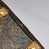 Louis Vuitton(LV) Soft Trunk Pouch Monogram Canvas — thumbnail 13