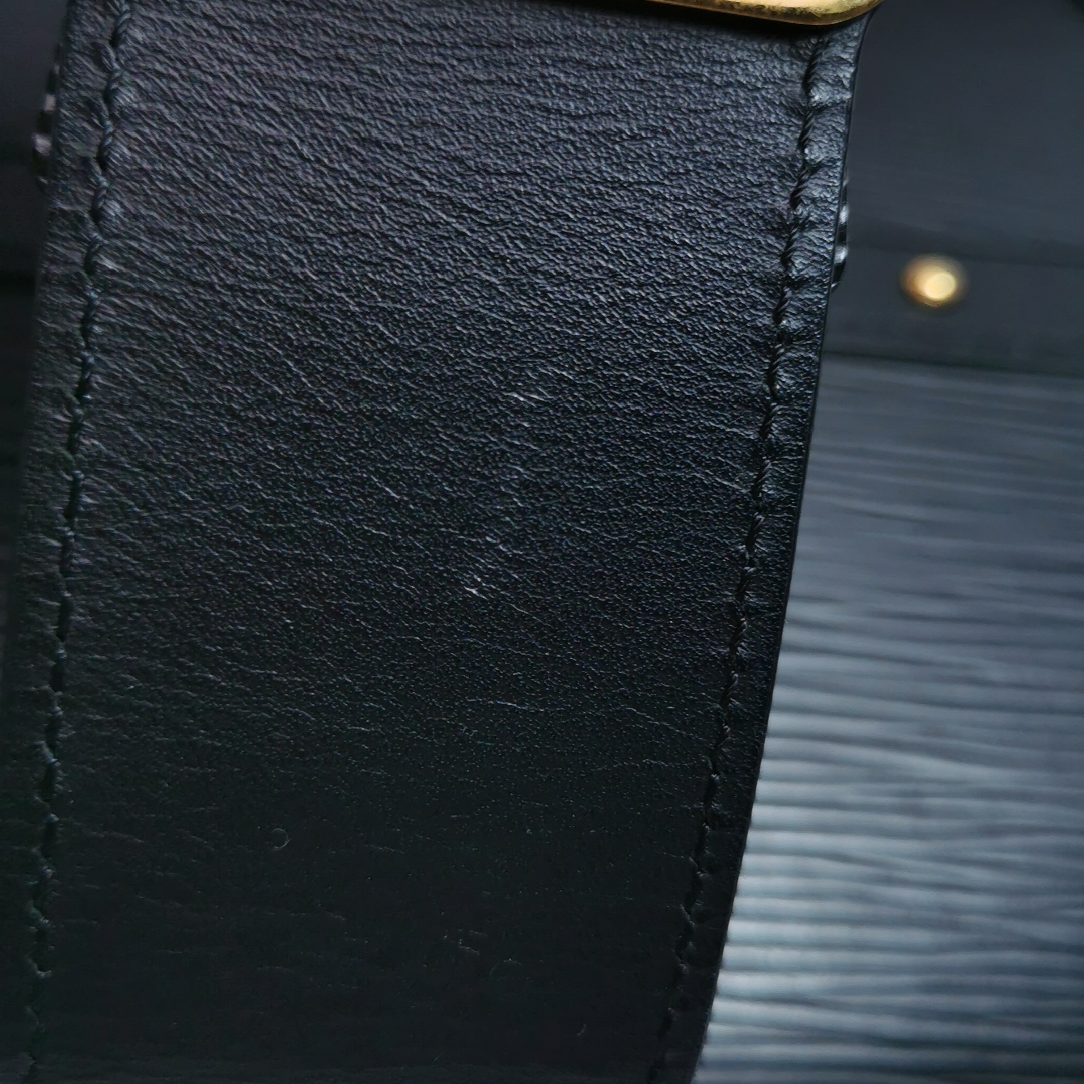 Louis Vuitton(LV) Trunk Clutch Epi Leather — photo 21 of 22