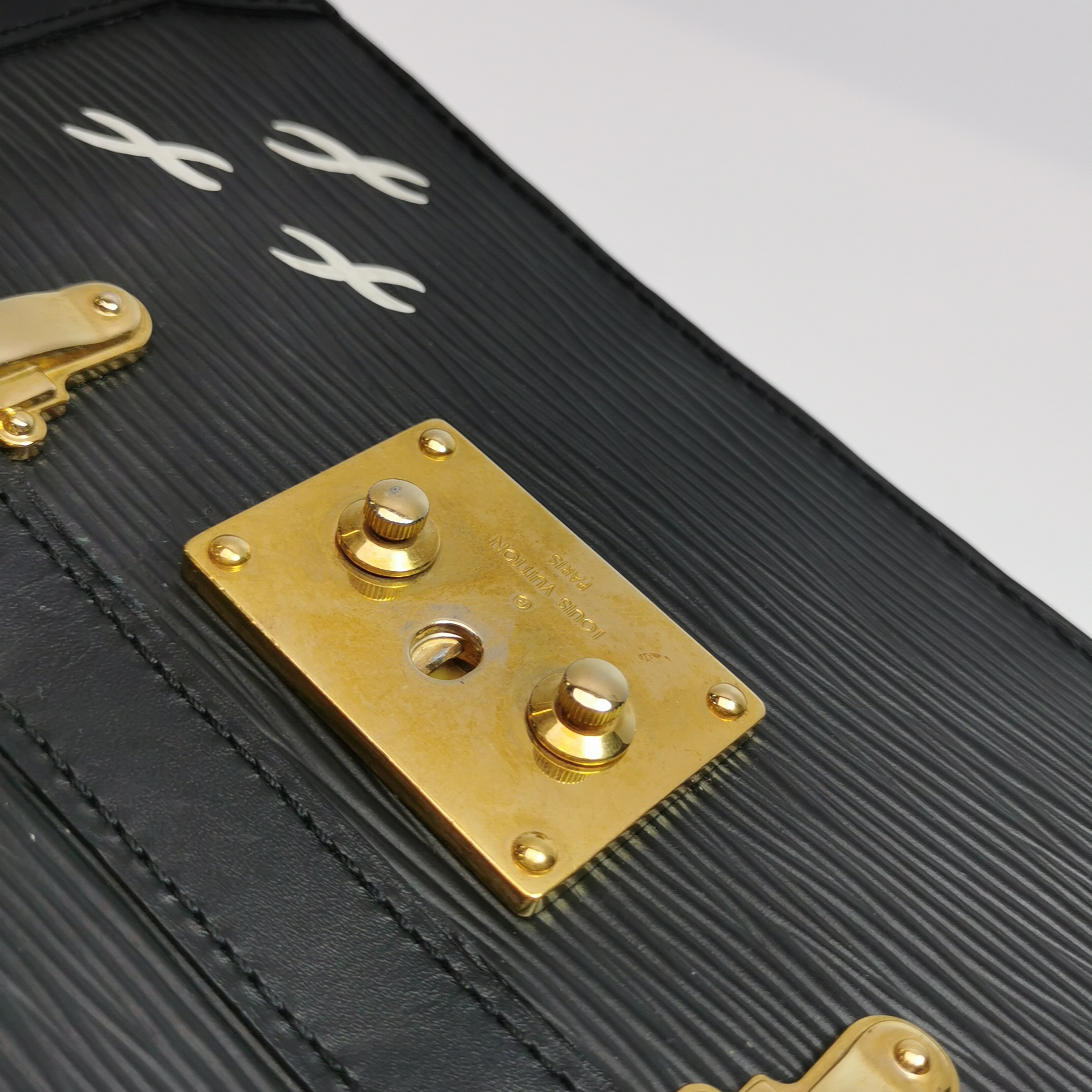 Louis Vuitton(LV) Trunk Clutch Epi Leather — photo 11 of 22