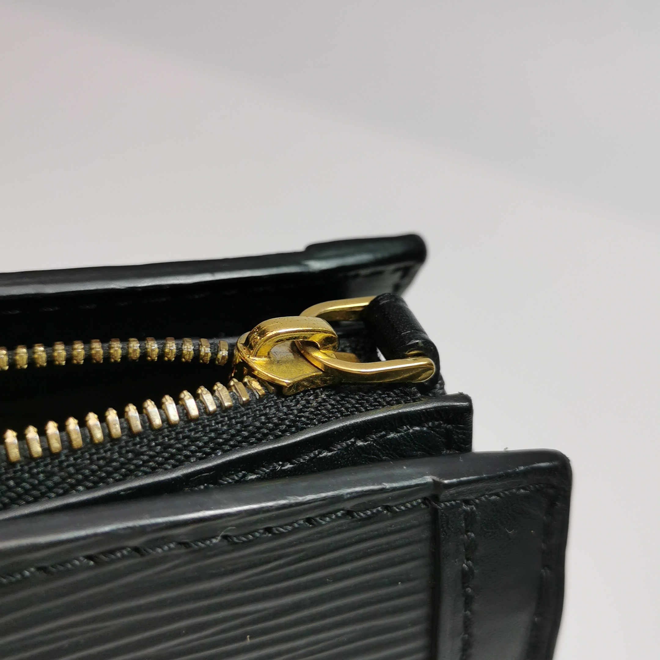 Louis Vuitton(LV) Trunk Clutch Epi Leather — photo 17 of 22