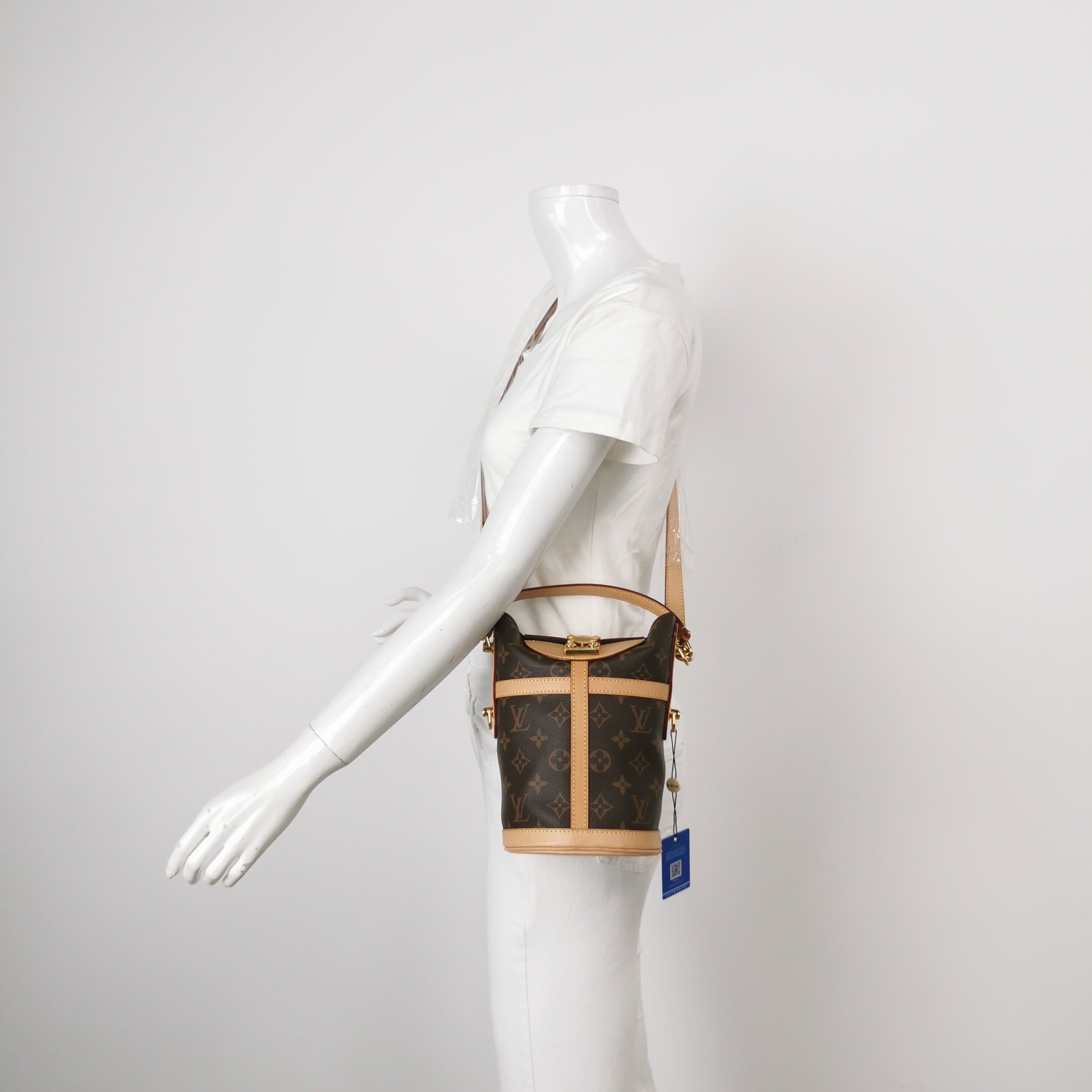 Louis Vuitton(LV) Duffle Handbag Monogram Canvas — alternate view