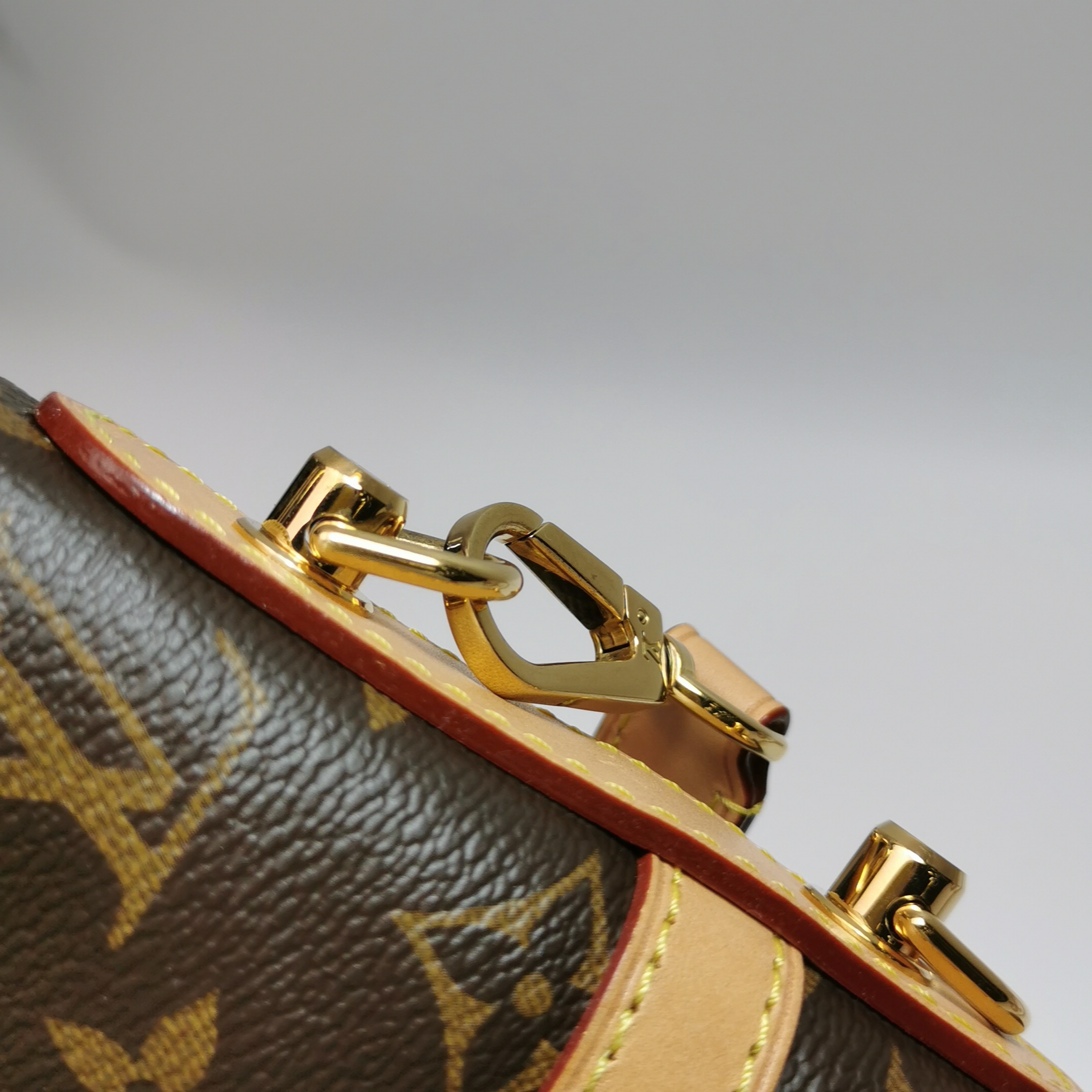 Louis Vuitton(LV) Duffle Handbag Monogram Canvas