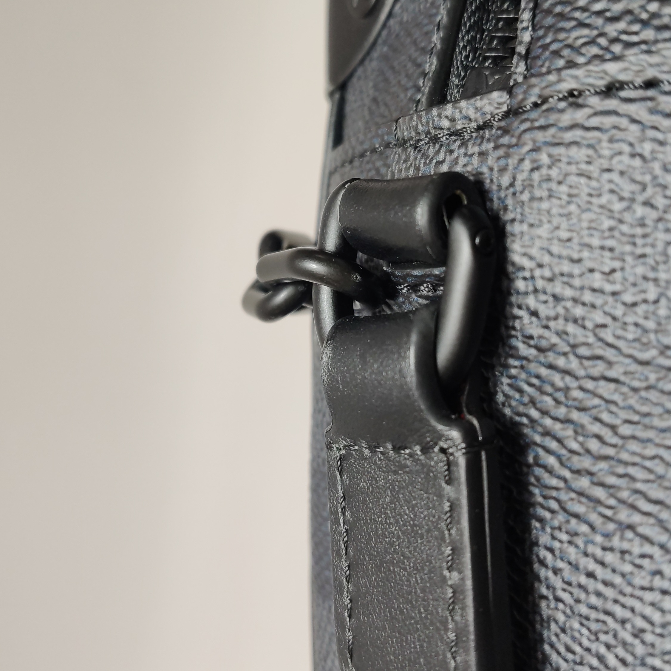 Louis Vuitton(LV) Soft Trunk Bag Limited Edition Wild Animals Damier Graphite Mini — photo 9 of 12