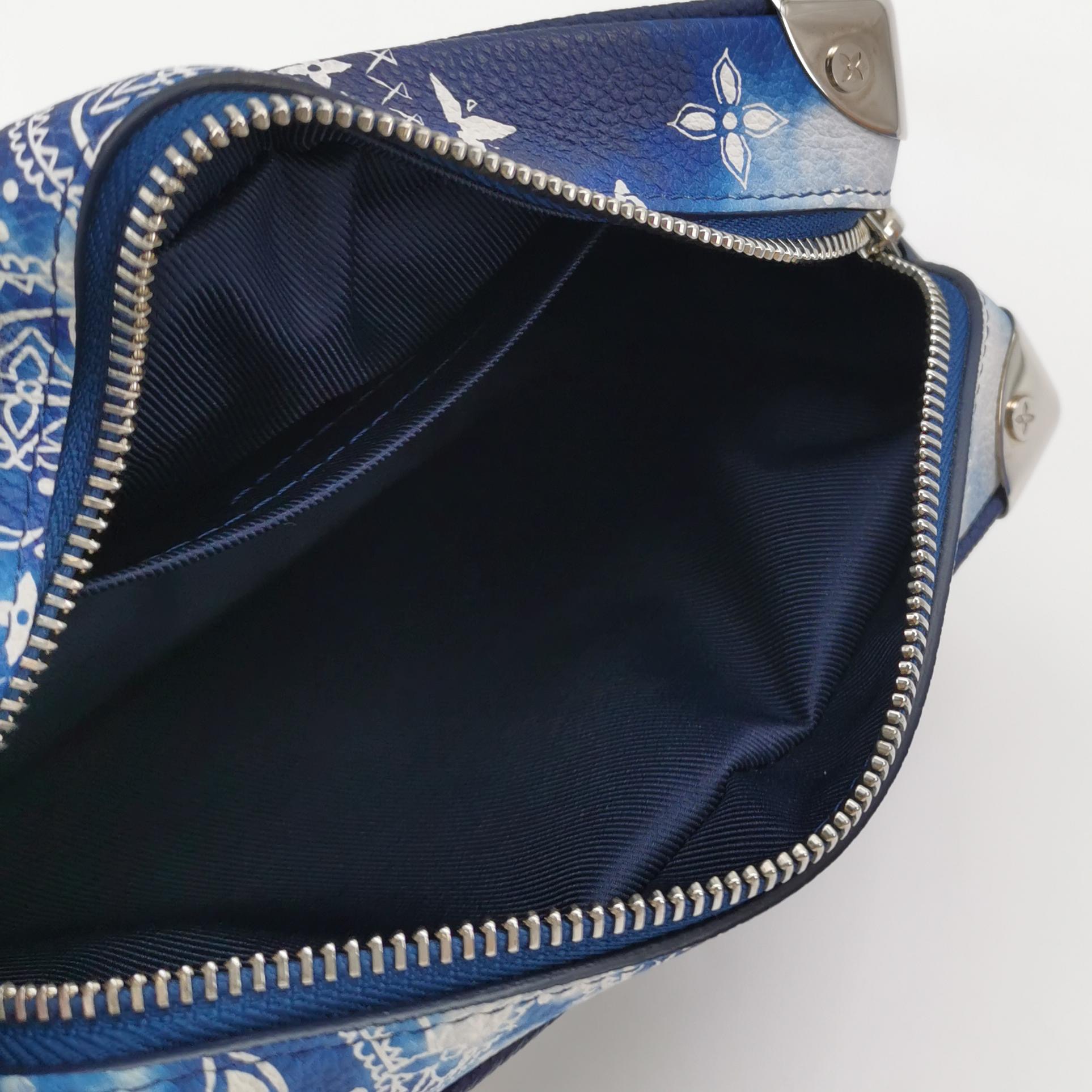 Louis Vuitton(LV) Soft Trunk Bag Limited Edition Monogram Bandana Leather Mini — photo 7 of 15