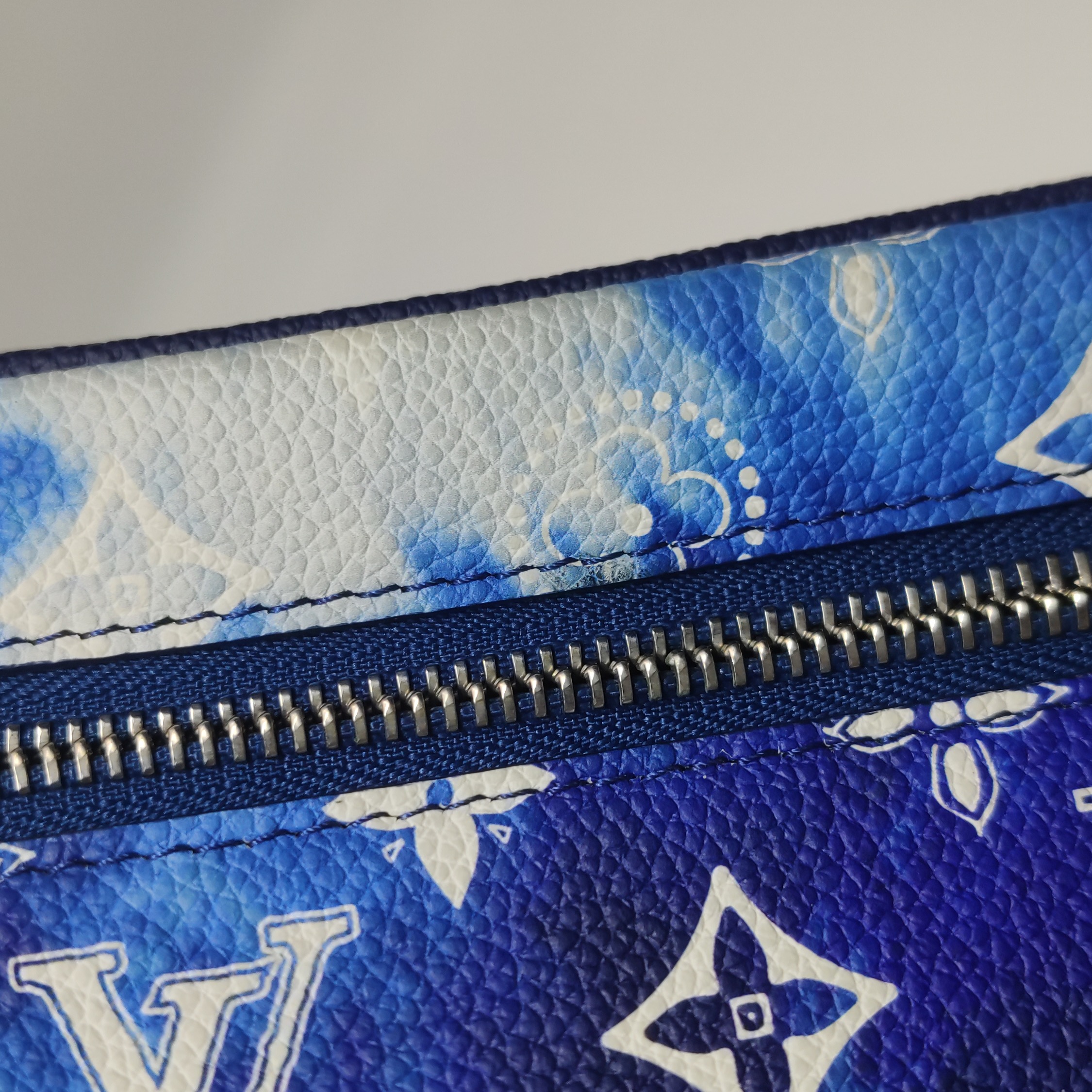 Louis Vuitton(LV) Soft Trunk Bag Limited Edition Monogram Bandana Leather Mini — photo 14 of 15