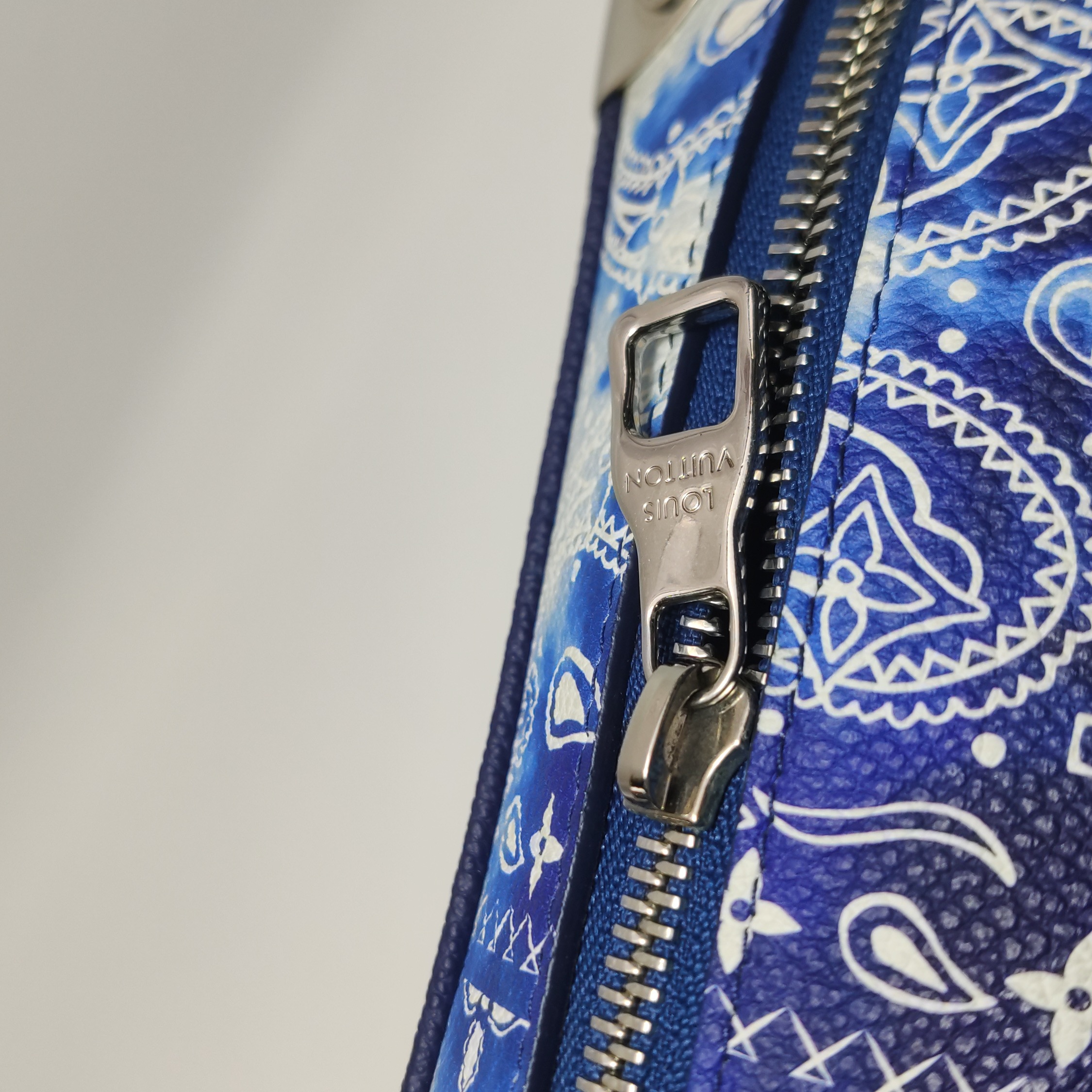Louis Vuitton(LV) Soft Trunk Bag Limited Edition Monogram Bandana Leather Mini — photo 13 of 15