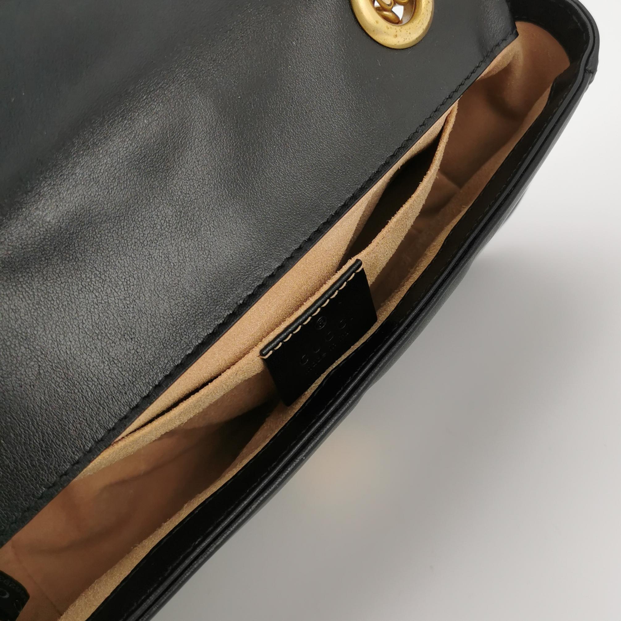 Gucci GG Marmont Flap Bag Matelasse Leather Small — photo 9 of 16