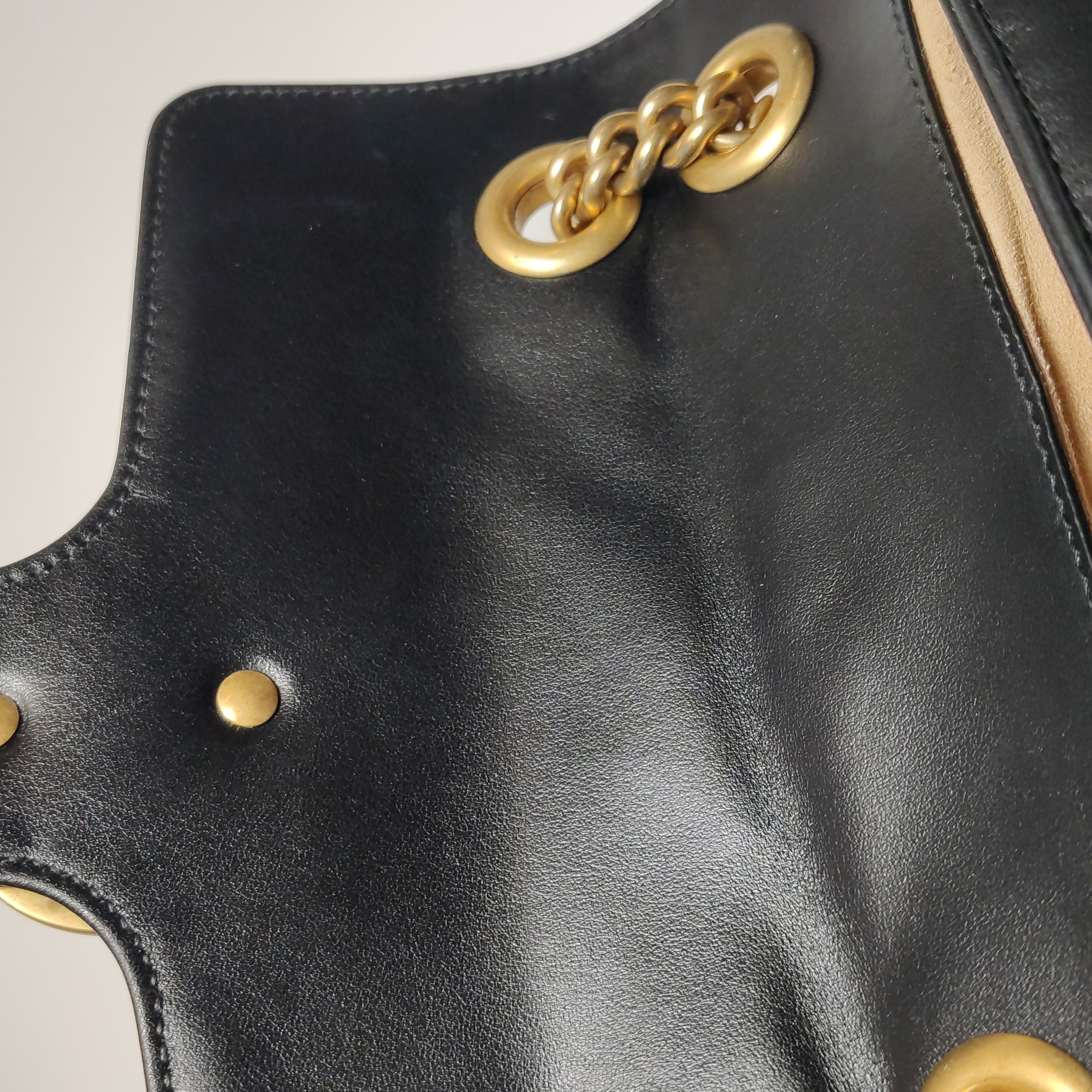 Gucci GG Marmont Flap Bag Matelasse Leather Small — photo 10 of 16