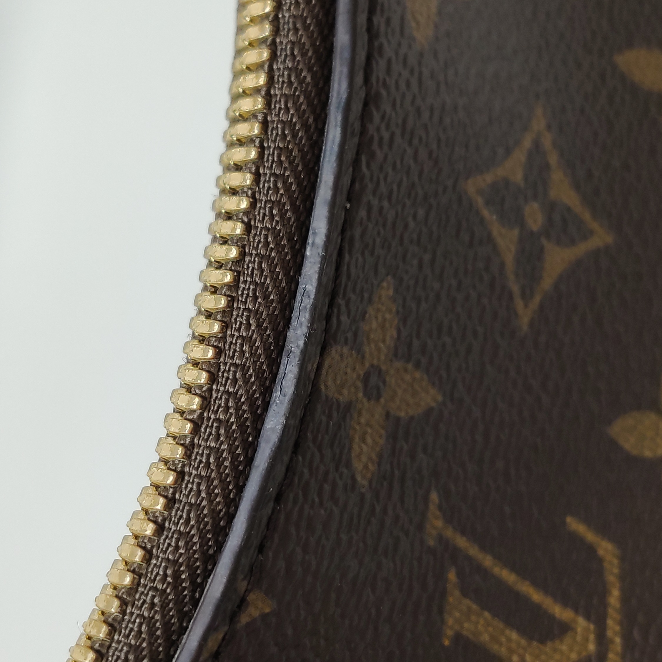 Louis Vuitton(LV) Boulogne NM Handbag Monogram Canvas — photo 10 of 11