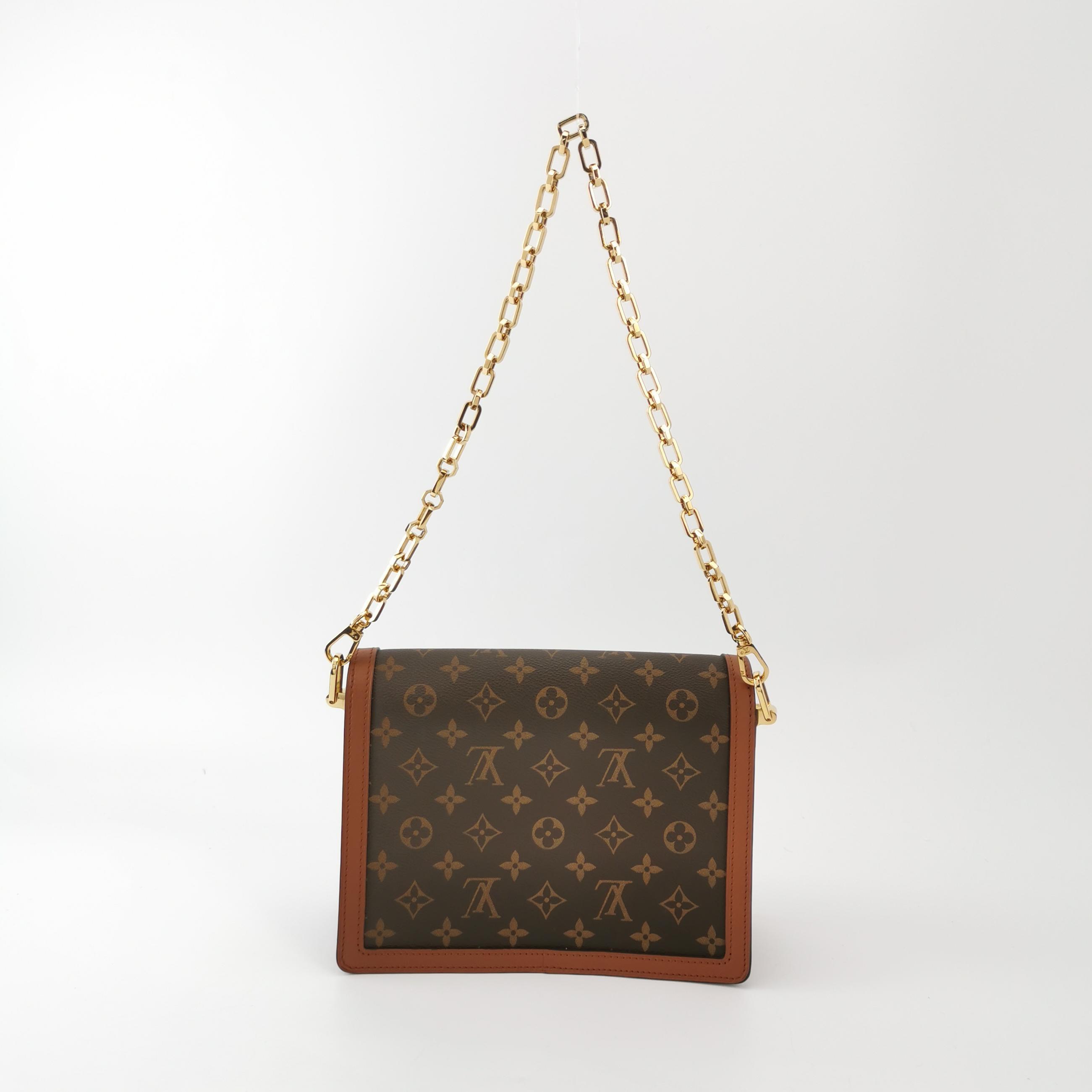 Louis Vuitton(LV) Dauphine Shoulder Bag Reverse Monogram Canvas MM — photo 3 of 15