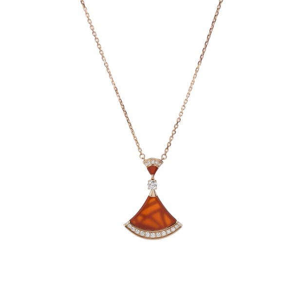 Bvlgari Divas' Dream Pendant Necklace 18K Rose Gold with Carnelian and Diamonds Large — pre-owned, Vierlot