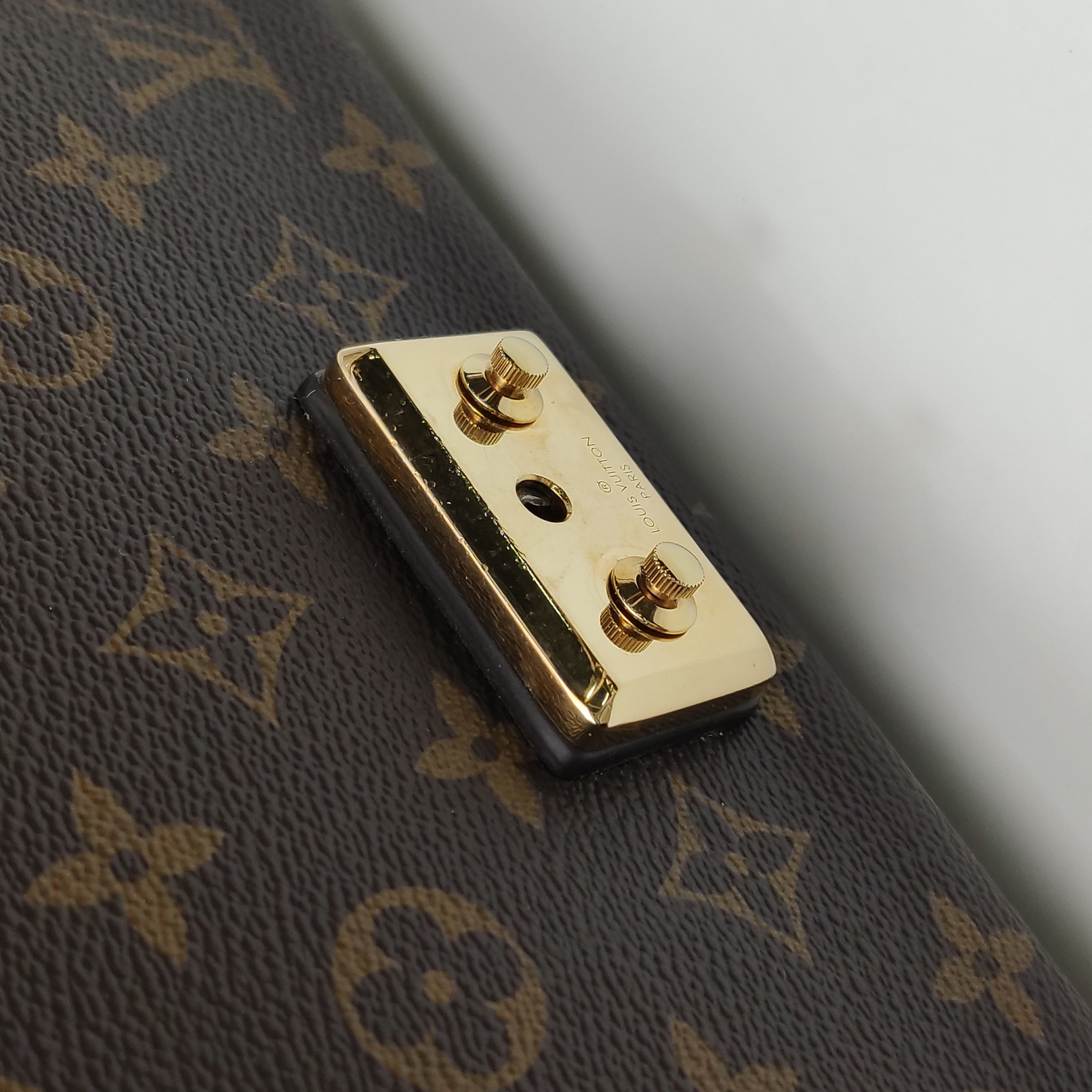 Louis Vuitton(LV) Marceau Handbag Monogram Canvas with Leather — photo 9 of 12