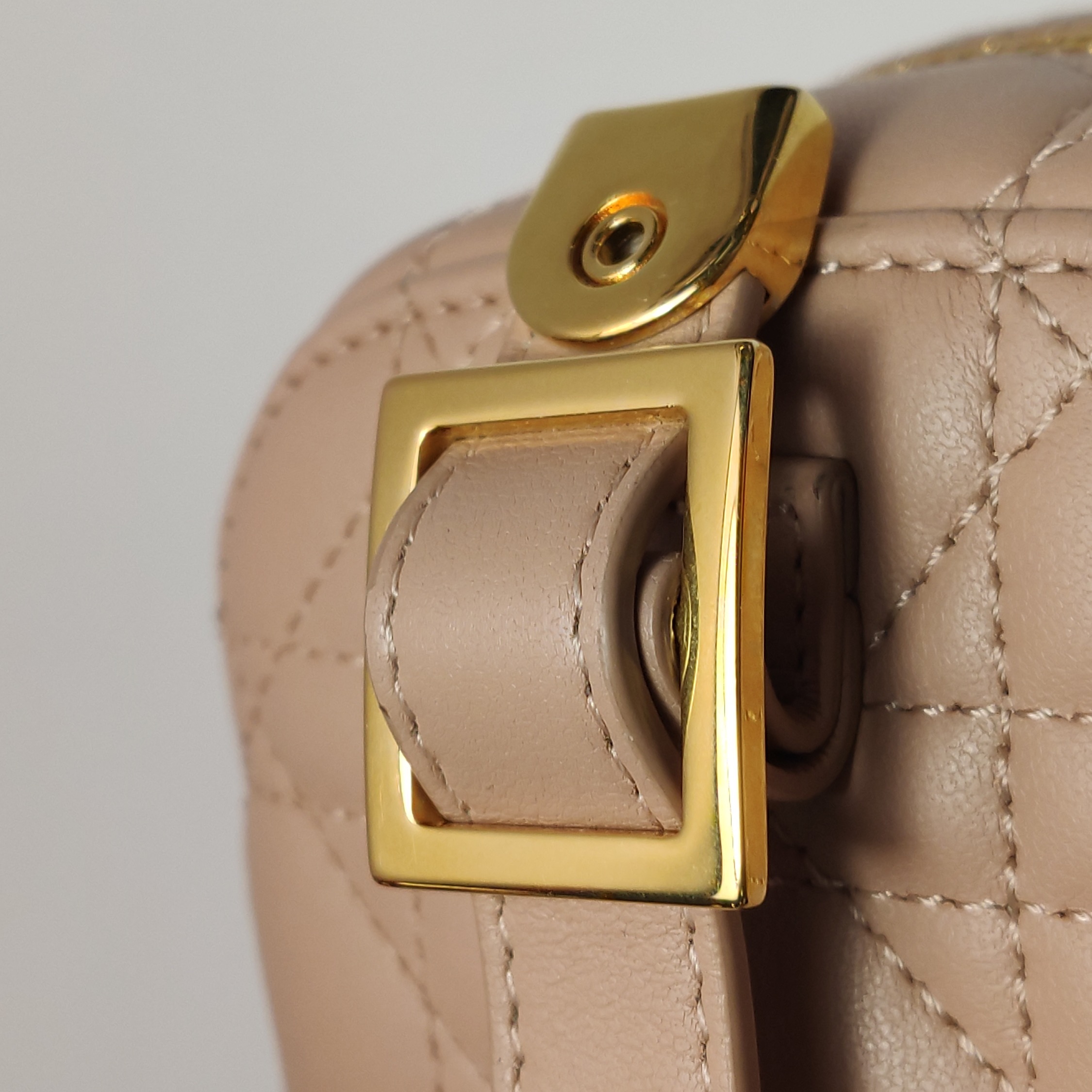 Christian Dior DiorTravel Convertible Vanity Case Cannage Quilt Lambskin Small — photo 9 of 15