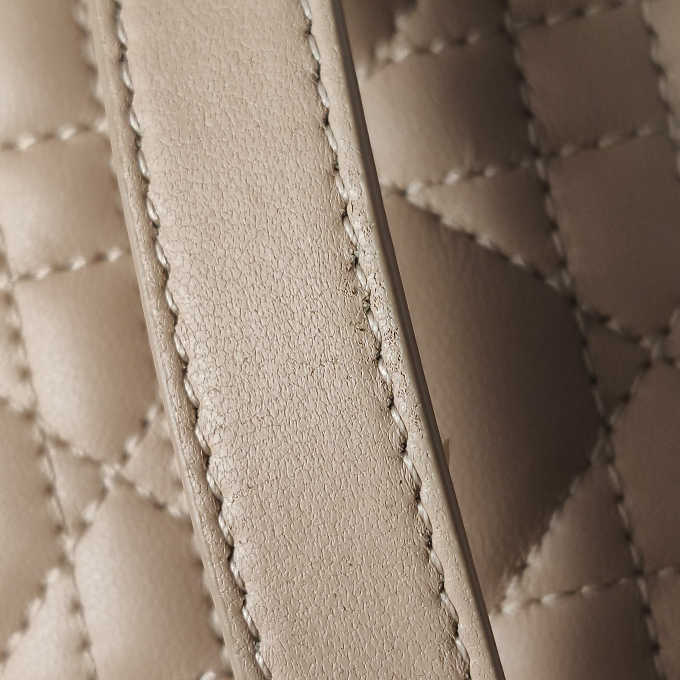 Christian Dior DiorTravel Convertible Vanity Case Cannage Quilt Lambskin Small — photo 15 of 15