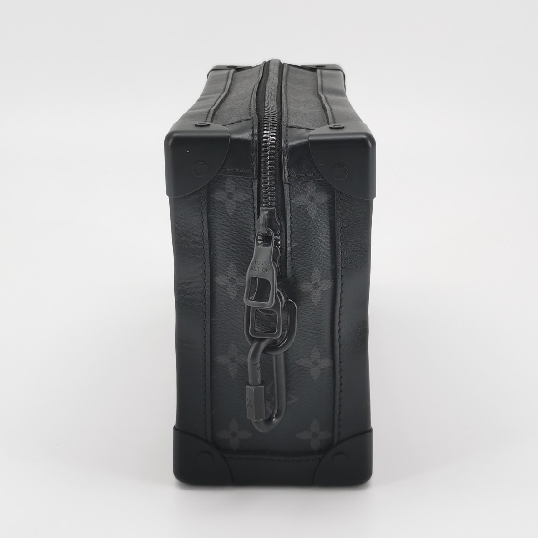 Louis Vuitton(LV) Soft Trunk Bag Monogram Eclipse Canvas — photo 4 of 17