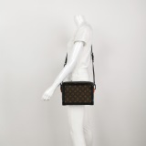 Louis Vuitton(LV) Solar Ray Soft Trunk Bag Monogram Canvas — thumbnail 2
