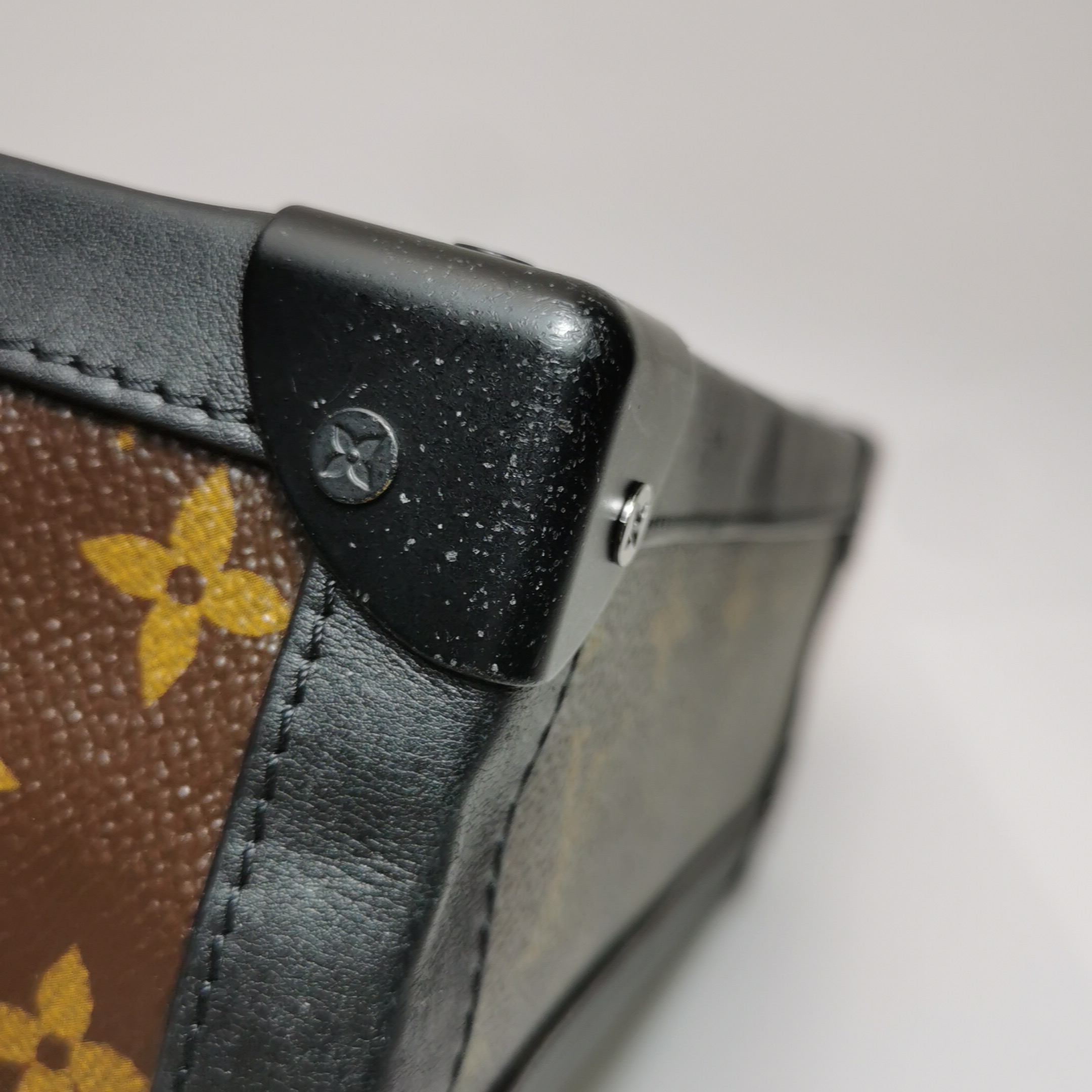 Louis Vuitton(LV) Solar Ray Soft Trunk Bag Monogram Canvas — photo 11 of 15