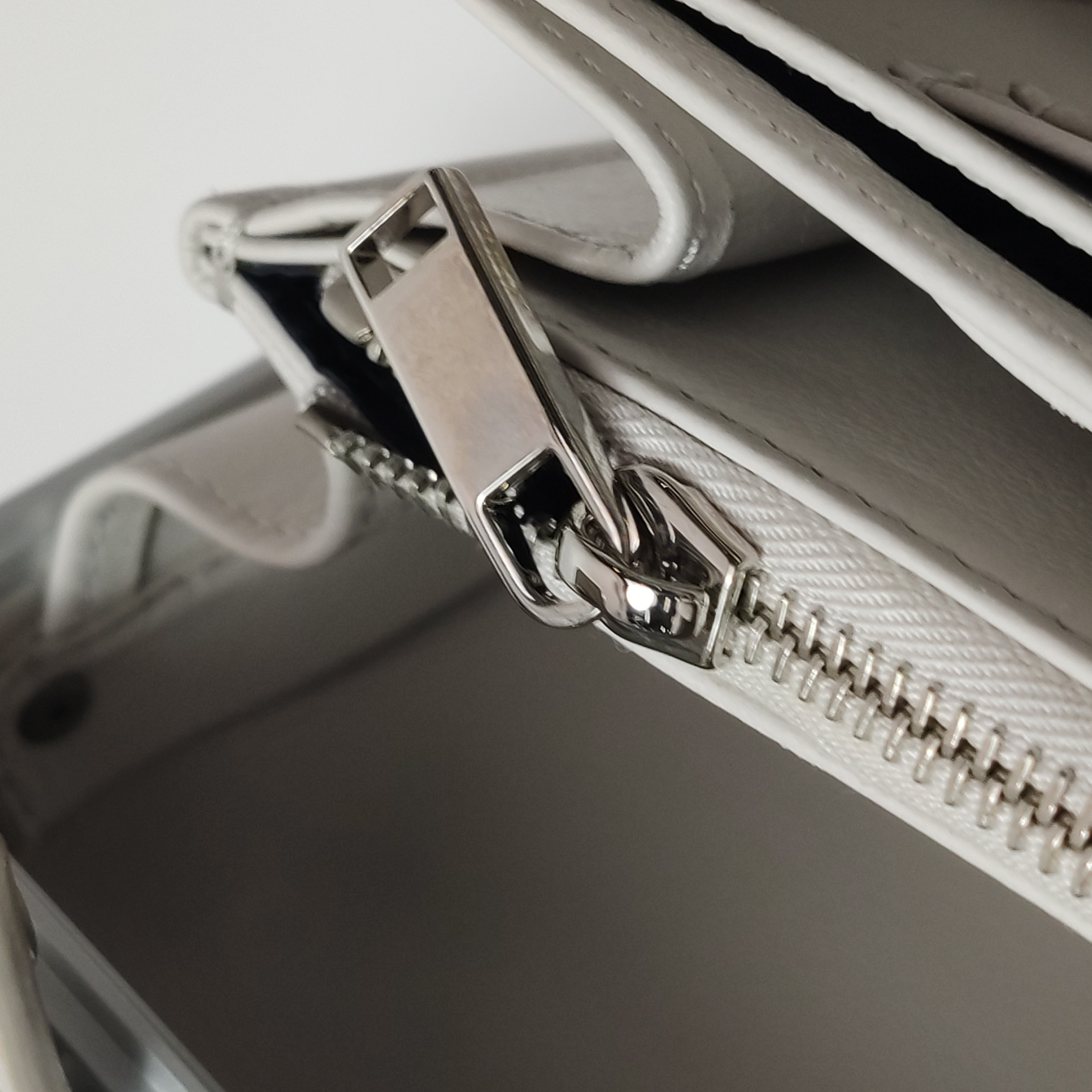 Christian Dior Dior x Rimowa Personal Clutch Aluminum — photo 9 of 14